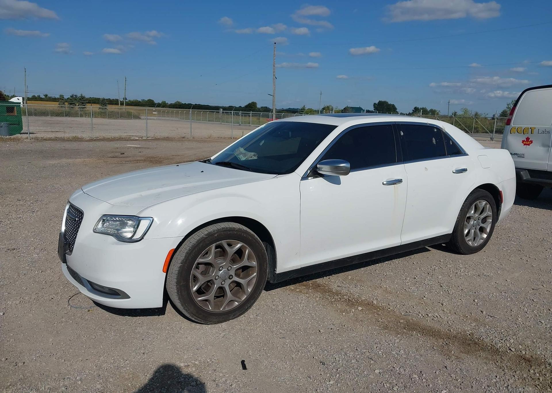 2017 CHRYSLER 300 C PLATINUM