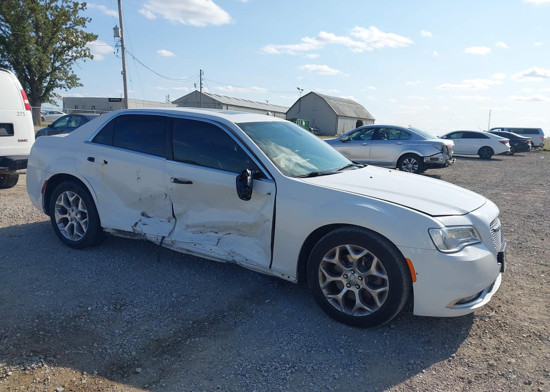 2017 CHRYSLER 300 C PLATINUM