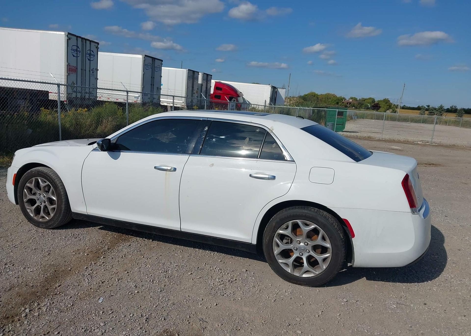 2017 CHRYSLER 300 C PLATINUM