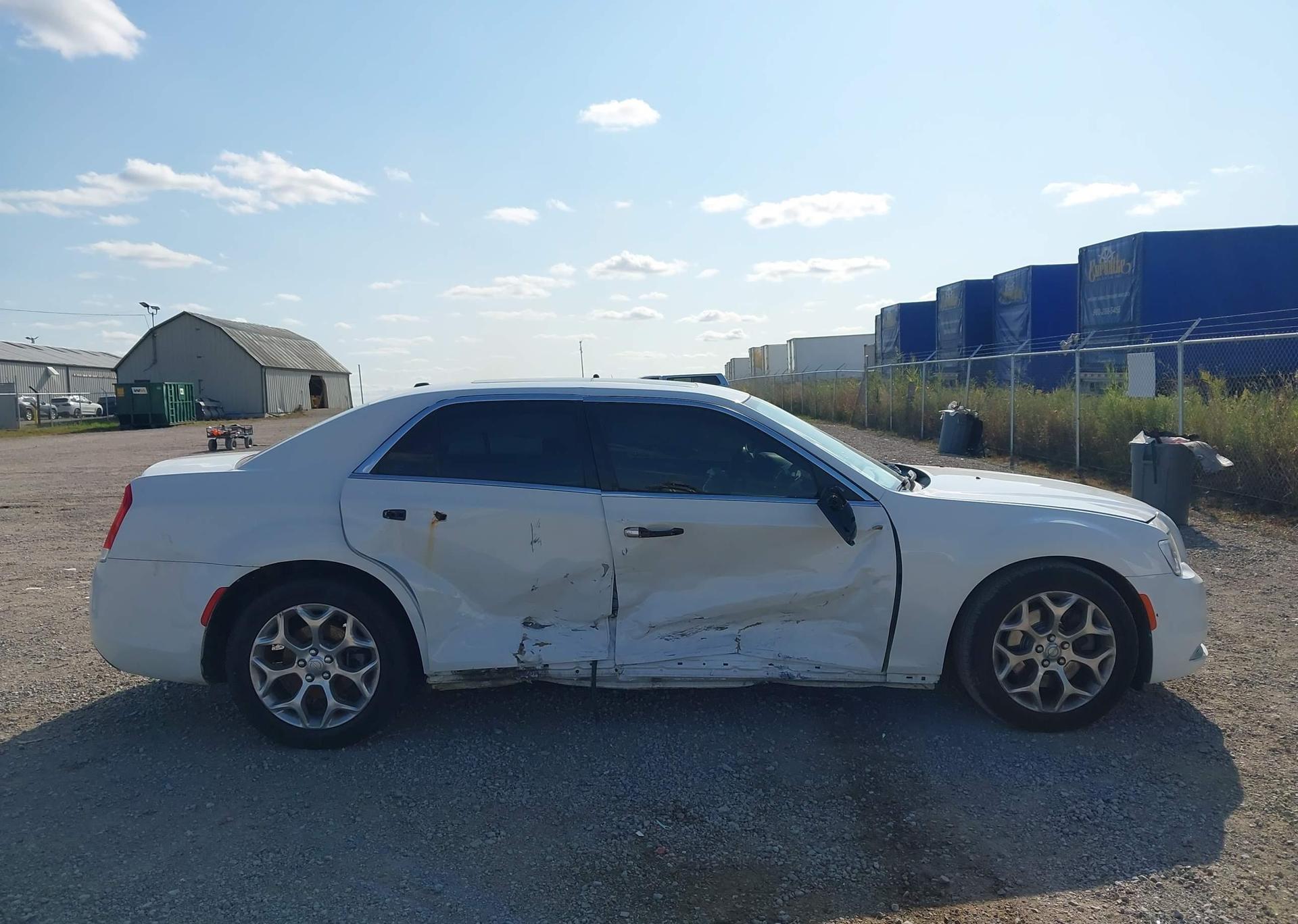 2017 CHRYSLER 300 C PLATINUM
