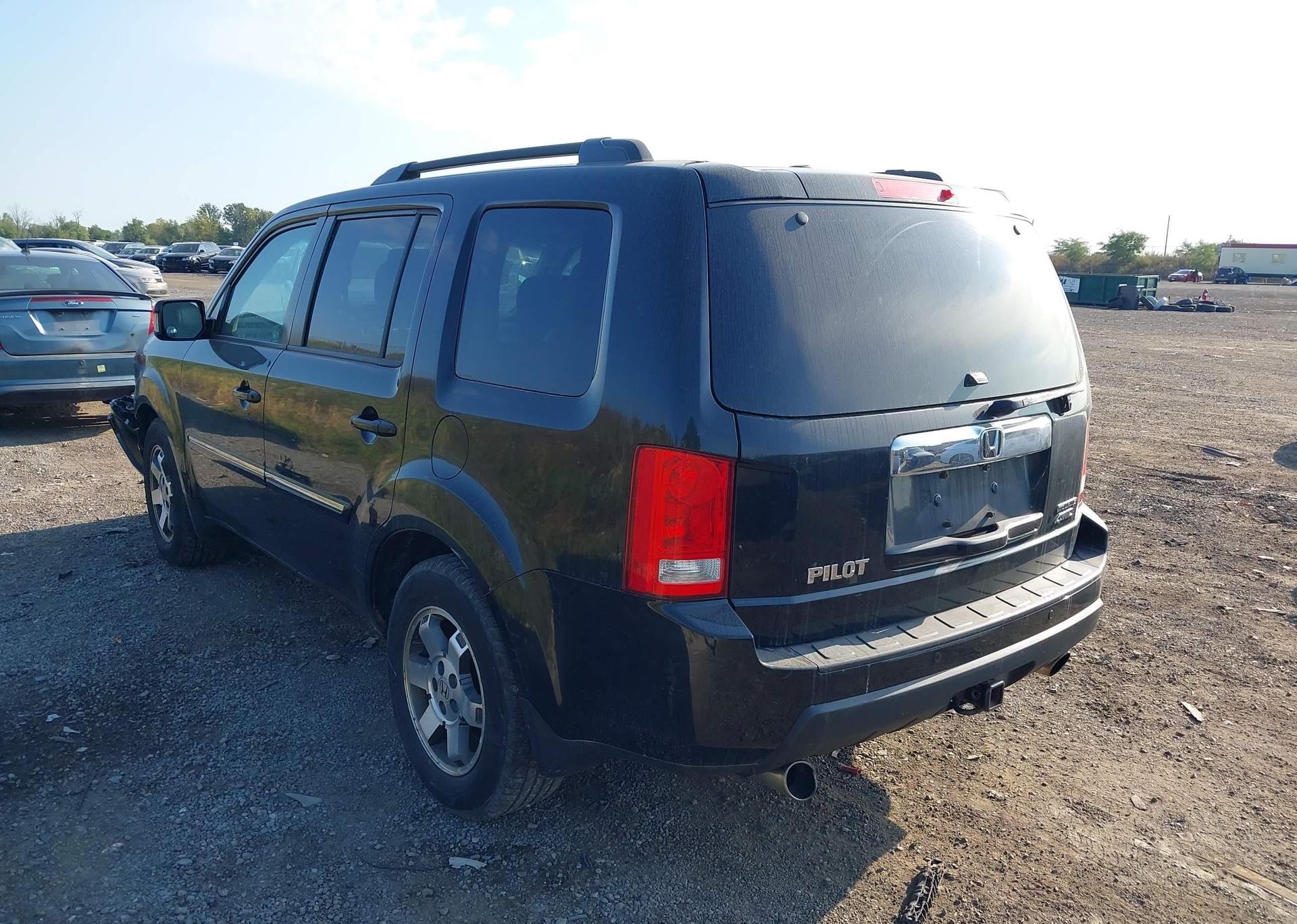 2011 HONDA PILOT
