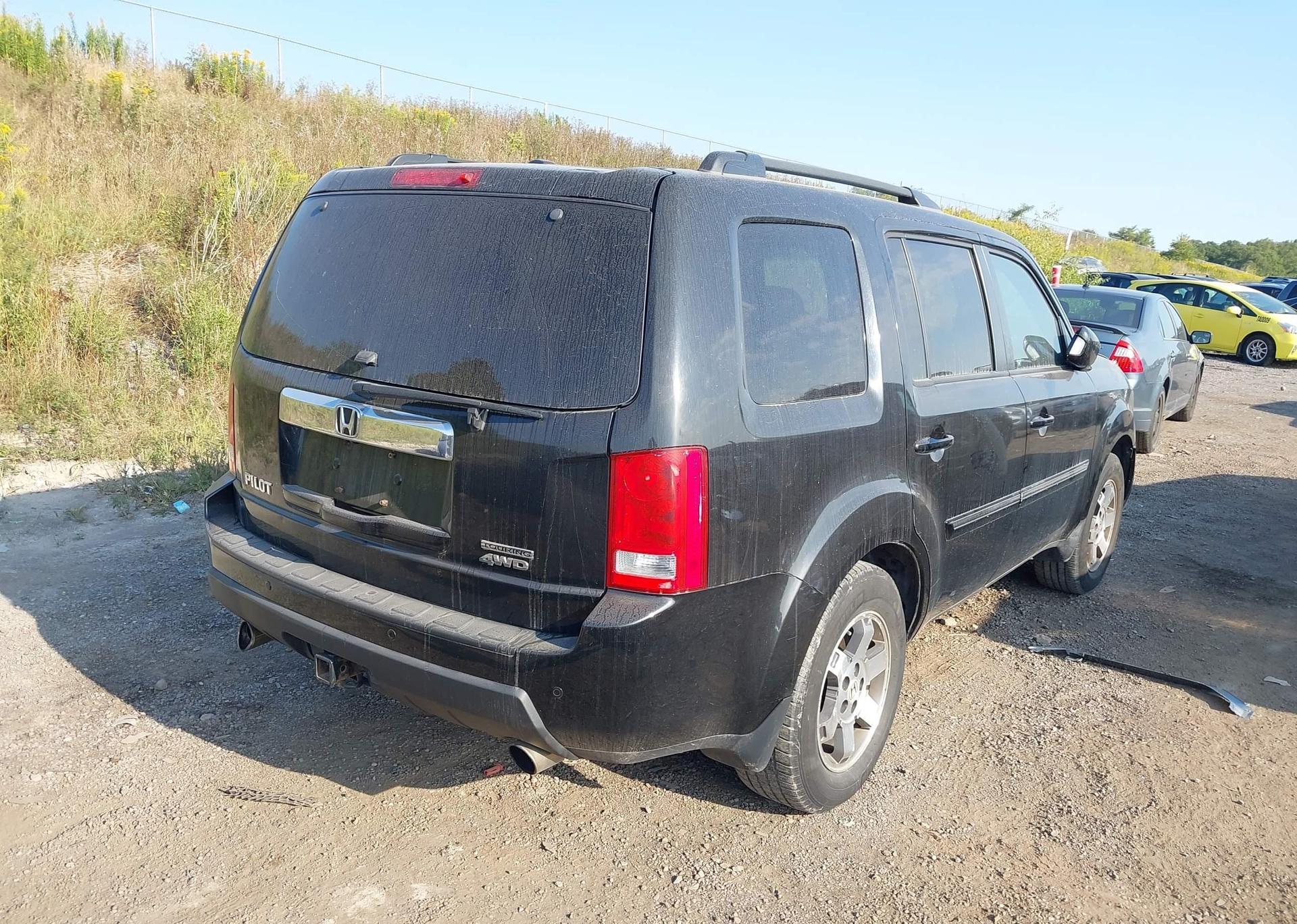 2011 HONDA PILOT
