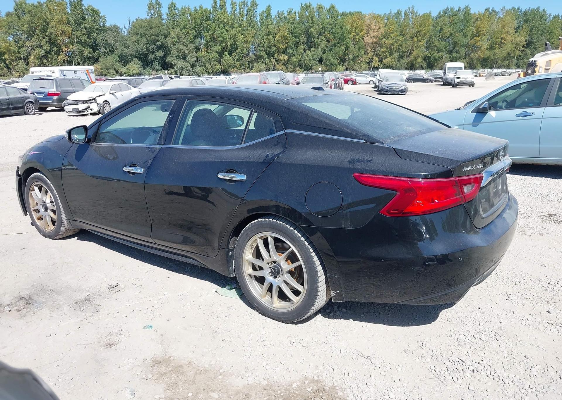 2017 NISSAN MAXIMA