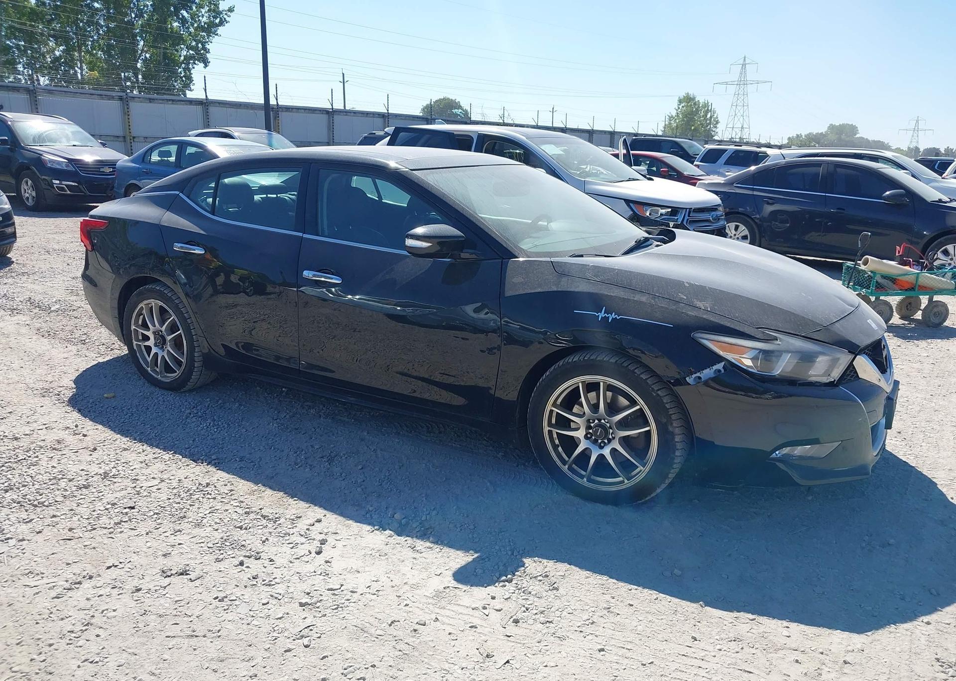 2017 NISSAN MAXIMA