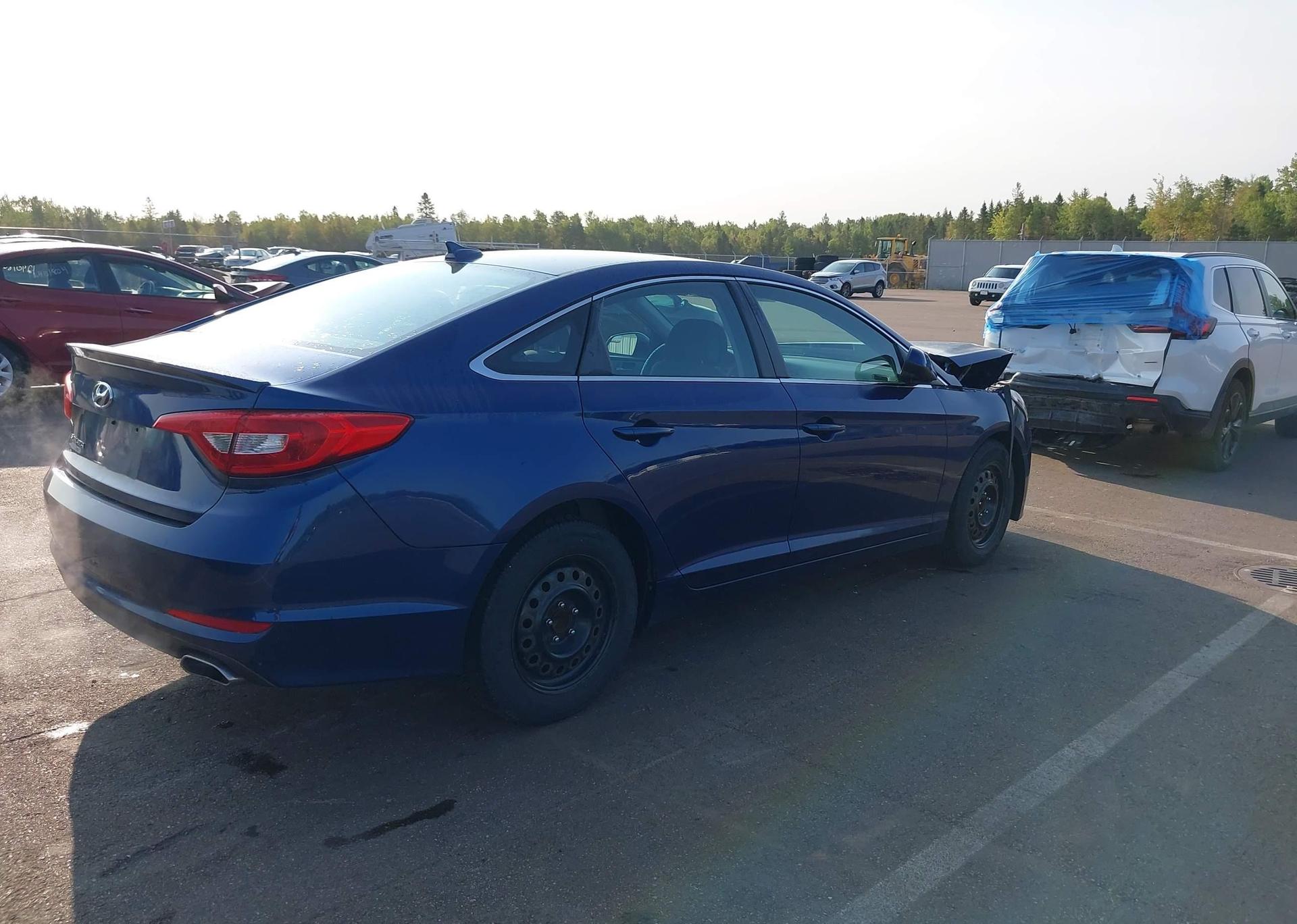 2016 HYUNDAI SONATA GL