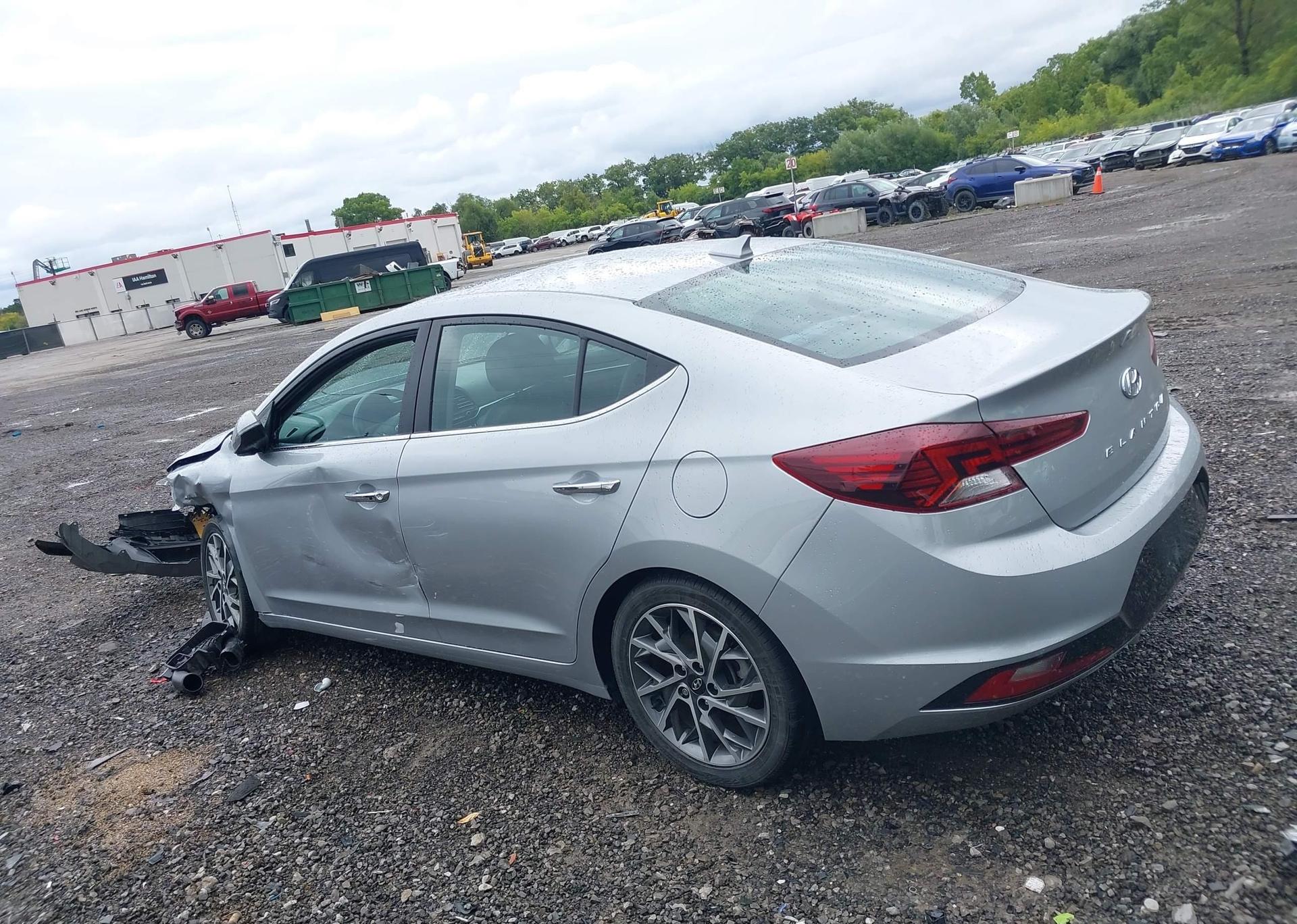 2020 HYUNDAI ELANTRA LUXURY