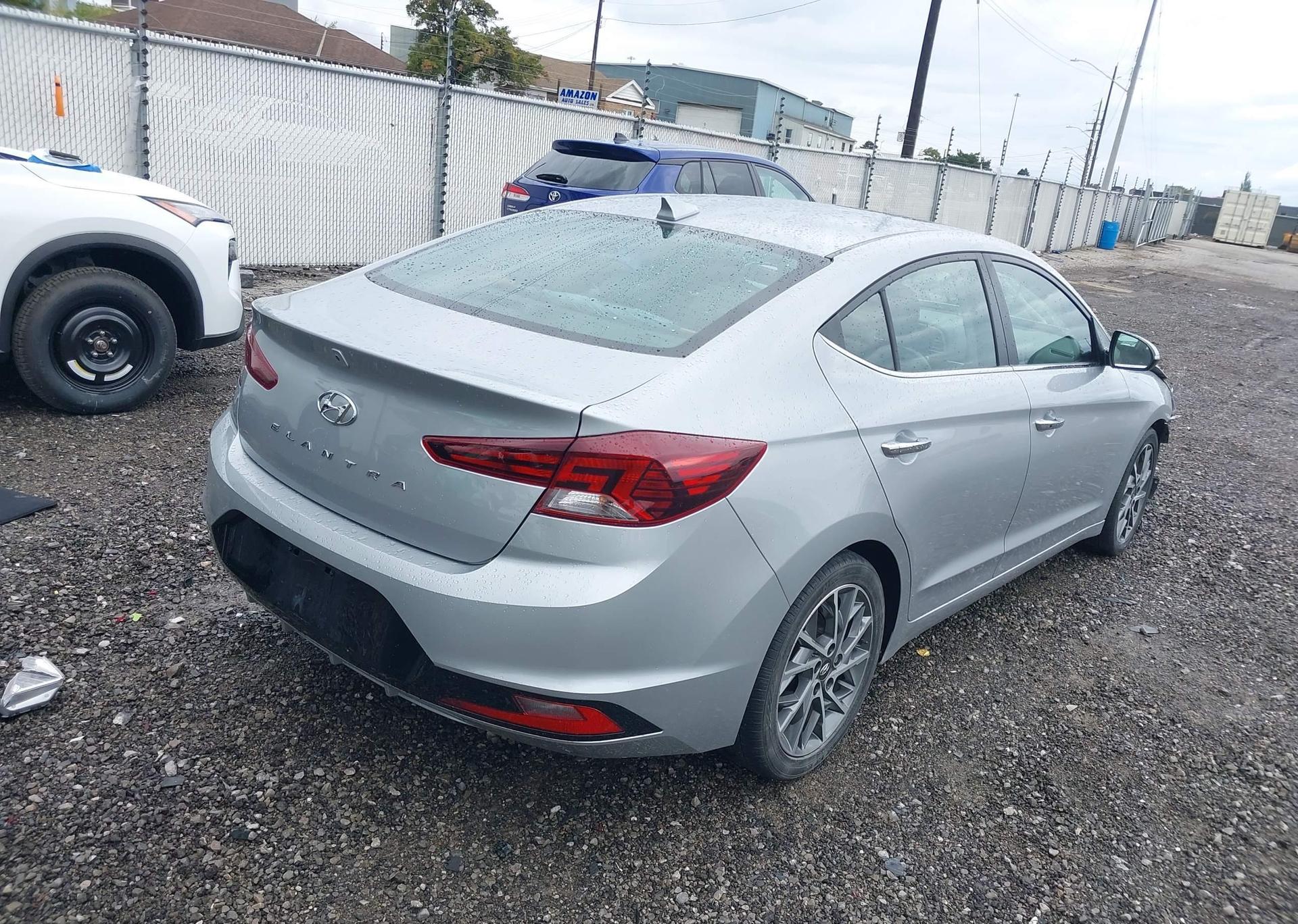 2020 HYUNDAI ELANTRA LUXURY