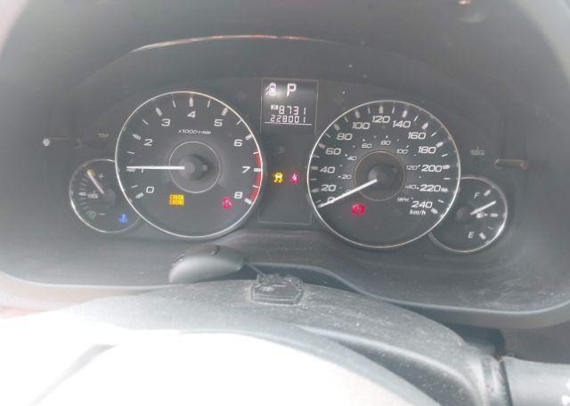 2011 SUBARU OUTBACK 2.5I LIMITED
