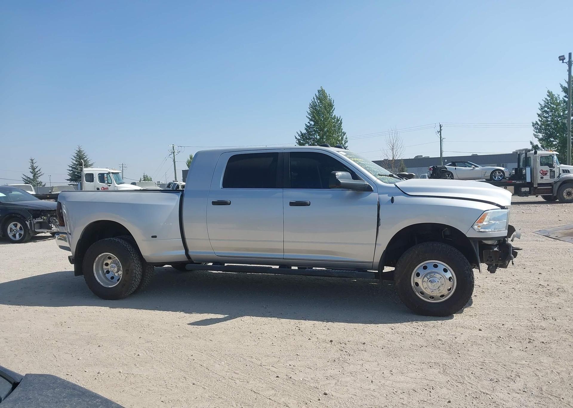 2017 RAM 3500 SLT