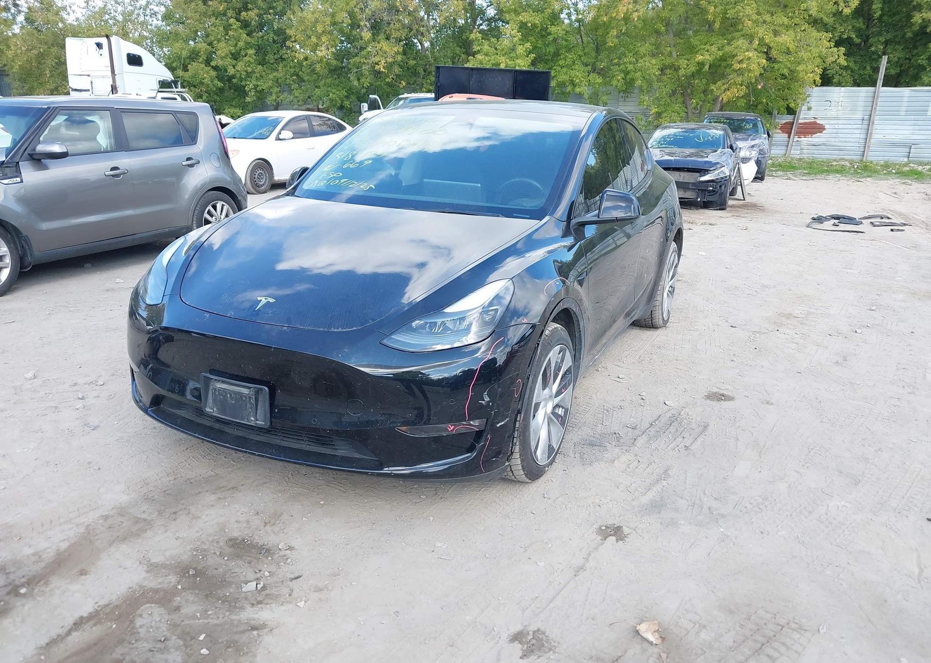 2022 TESLA MODEL Y LONG RANGE