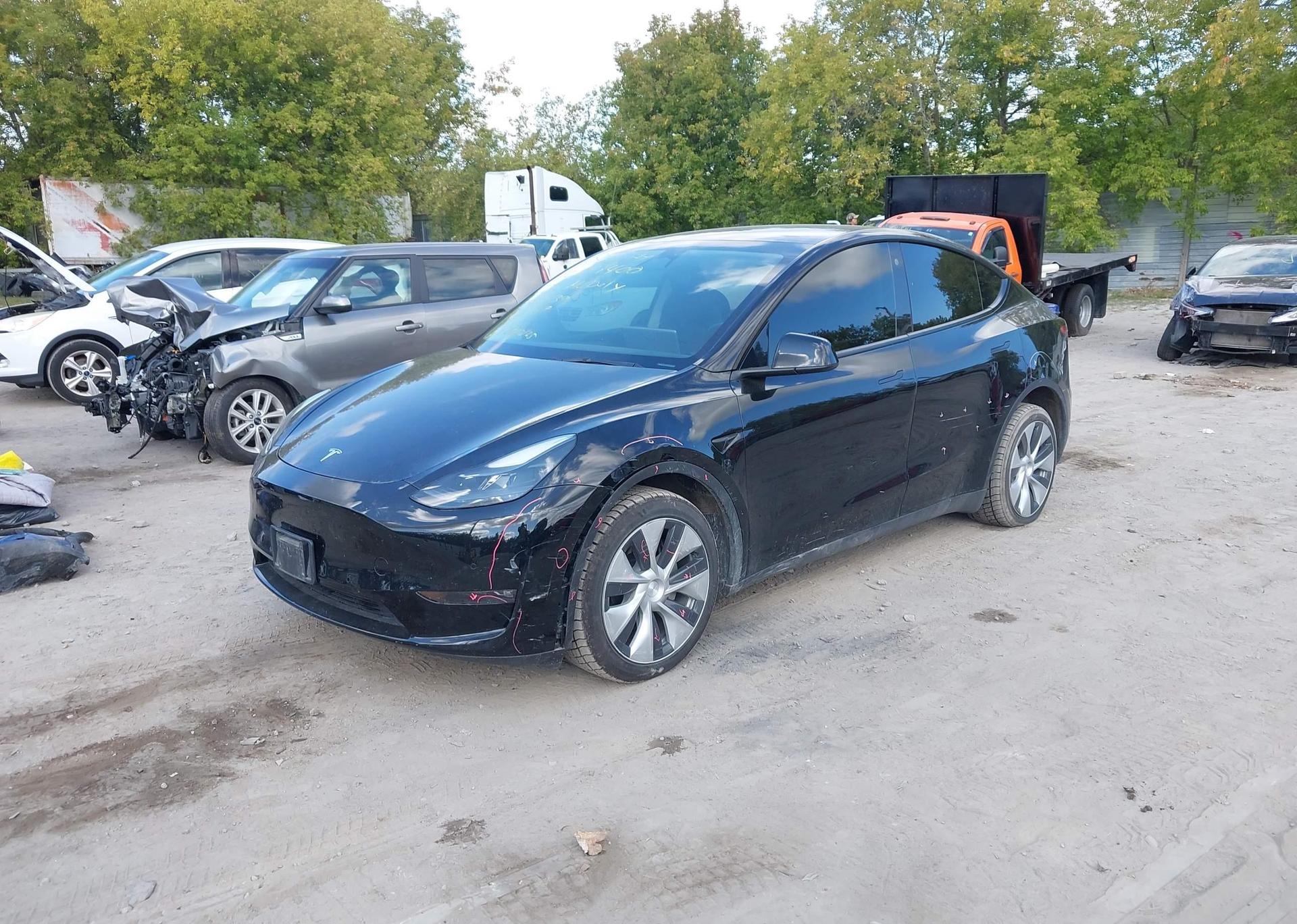 2022 TESLA MODEL Y LONG RANGE