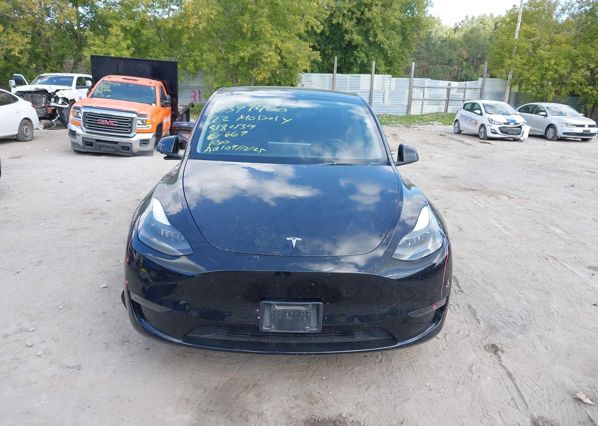 2022 TESLA MODEL Y LONG RANGE