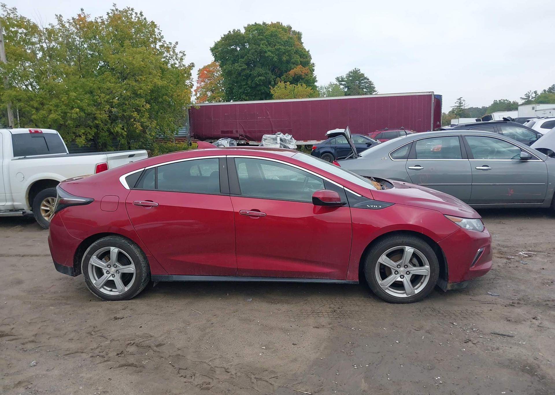 2018 CHEVROLET VOLT LT
