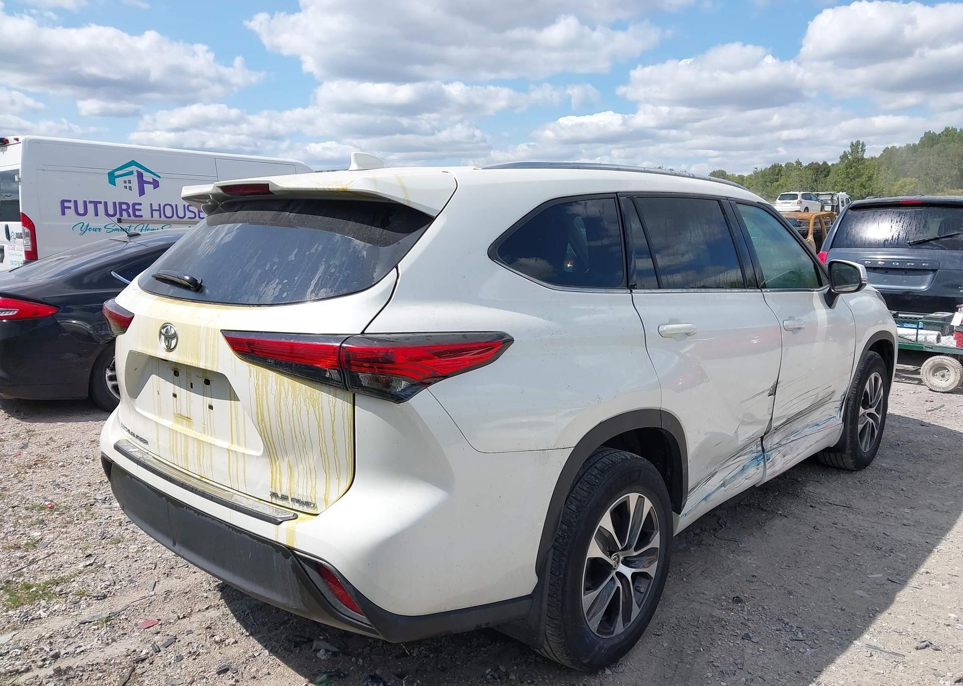 2021 TOYOTA RAV4 LIMITED