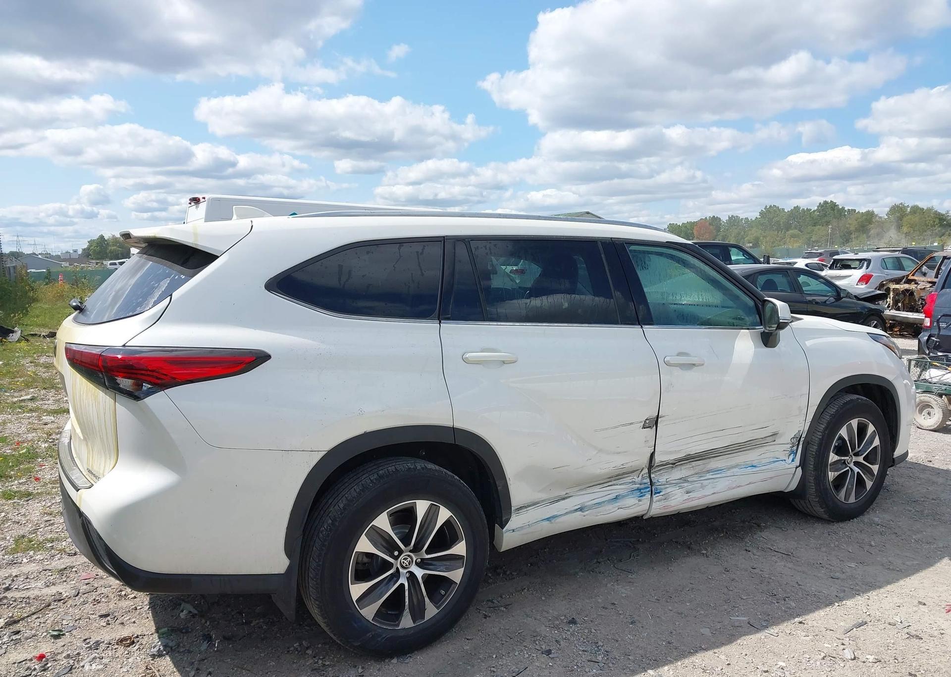 2021 TOYOTA RAV4 LIMITED