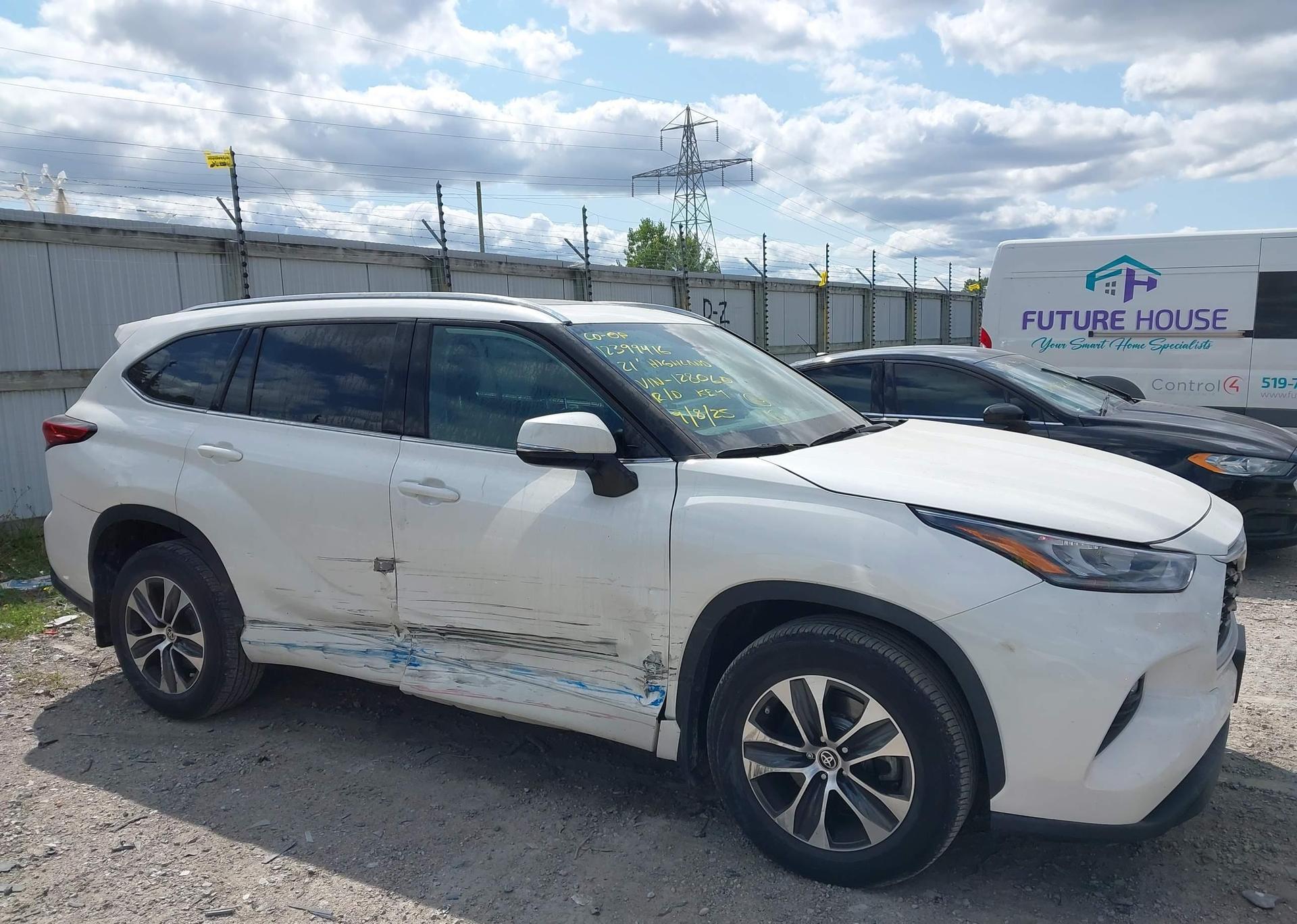 2021 TOYOTA RAV4 LIMITED