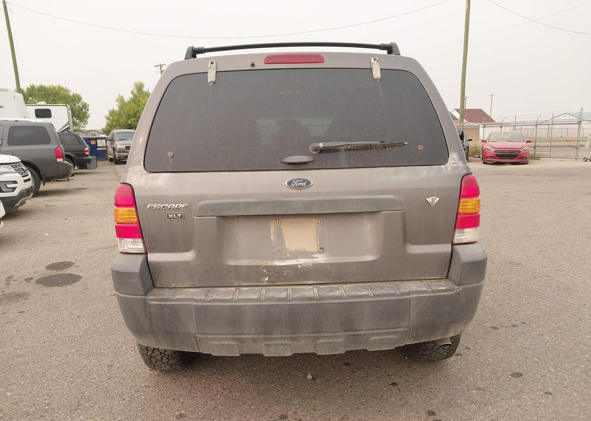 2006 FORD ESCAPE XLT
