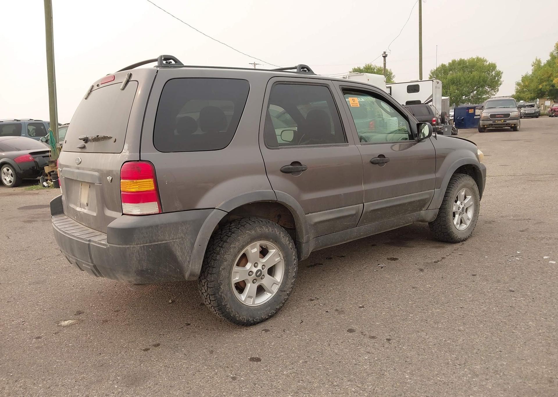 2006 FORD ESCAPE XLT