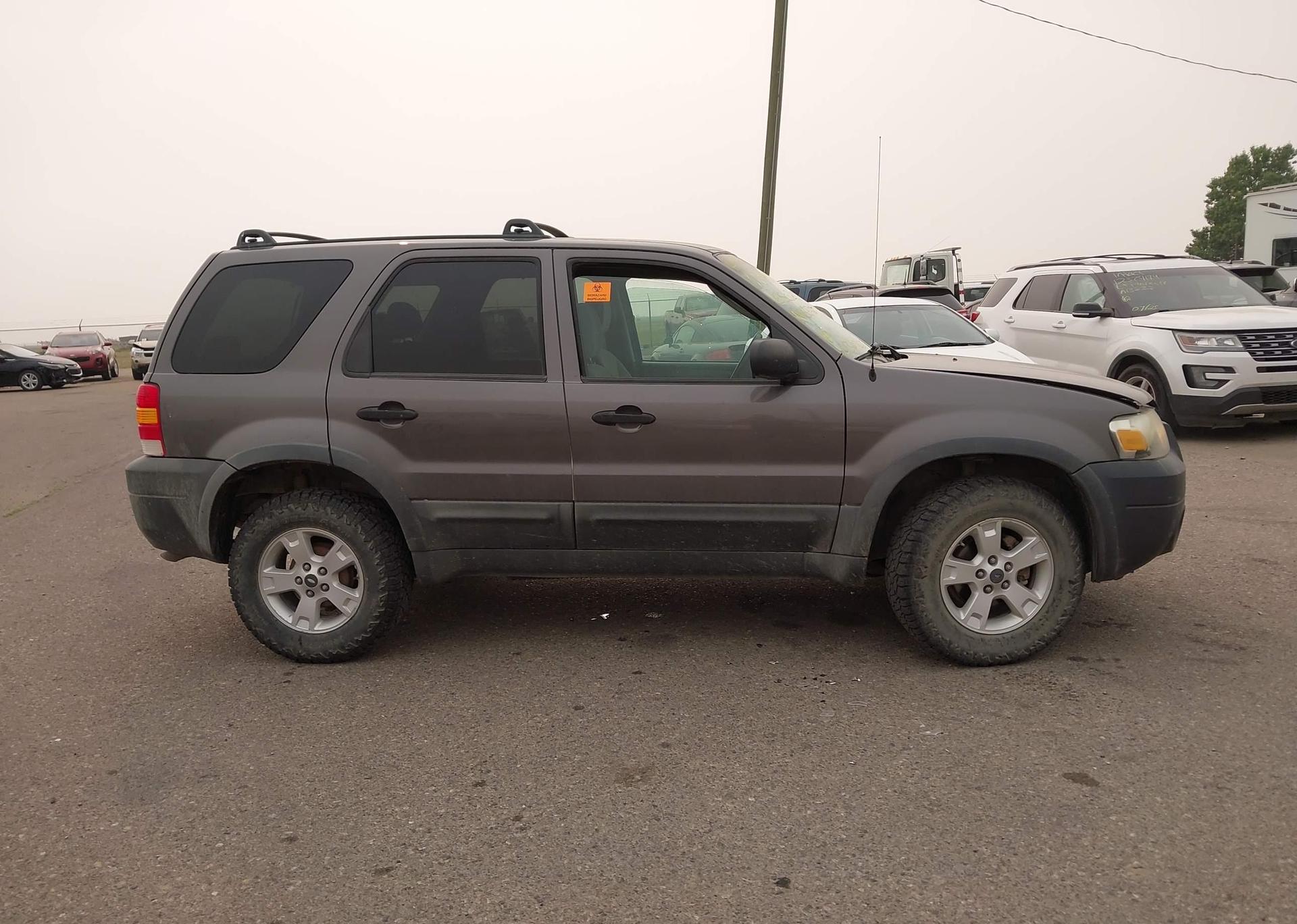 2006 FORD ESCAPE XLT