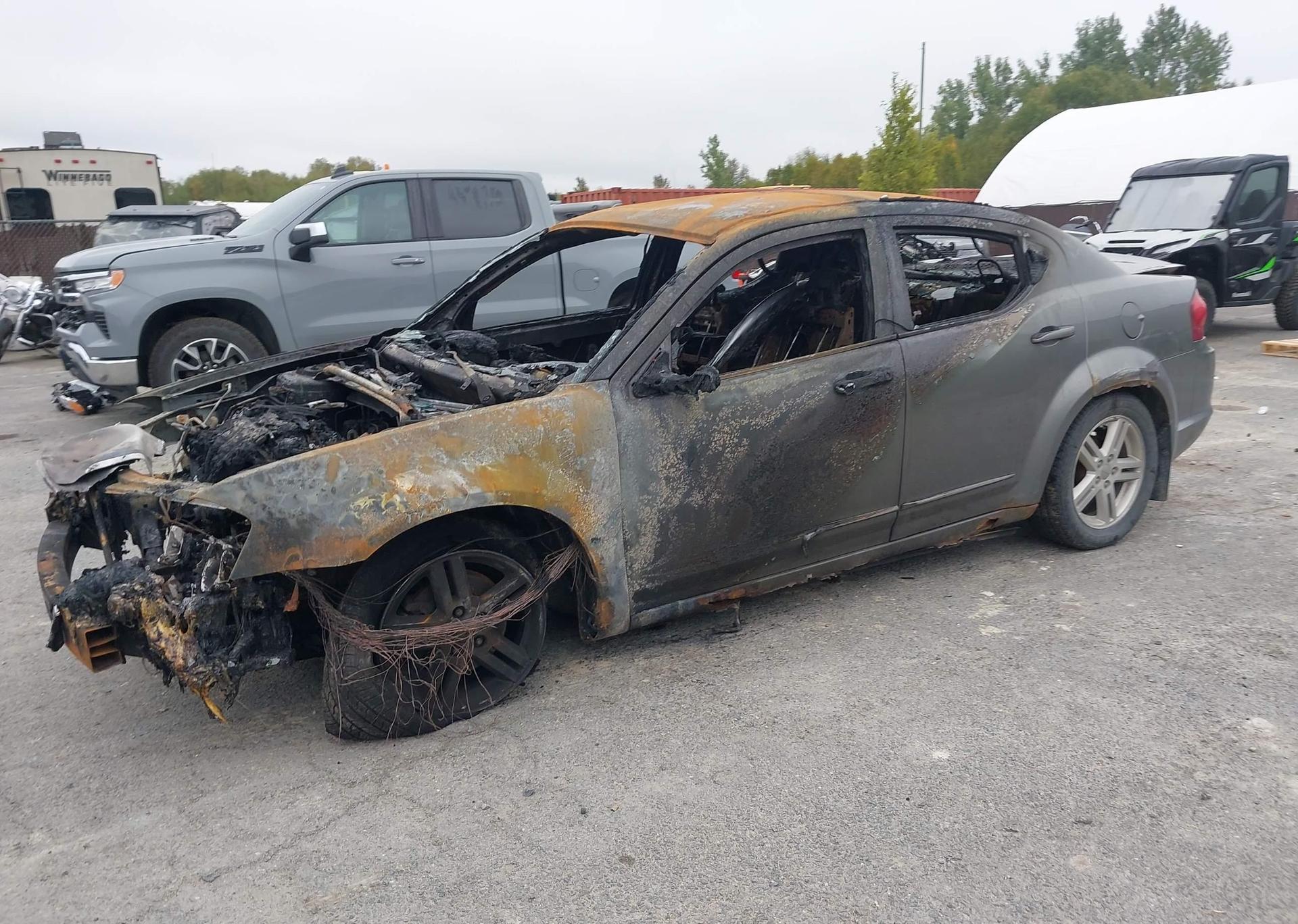 2012 DODGE AVENGER