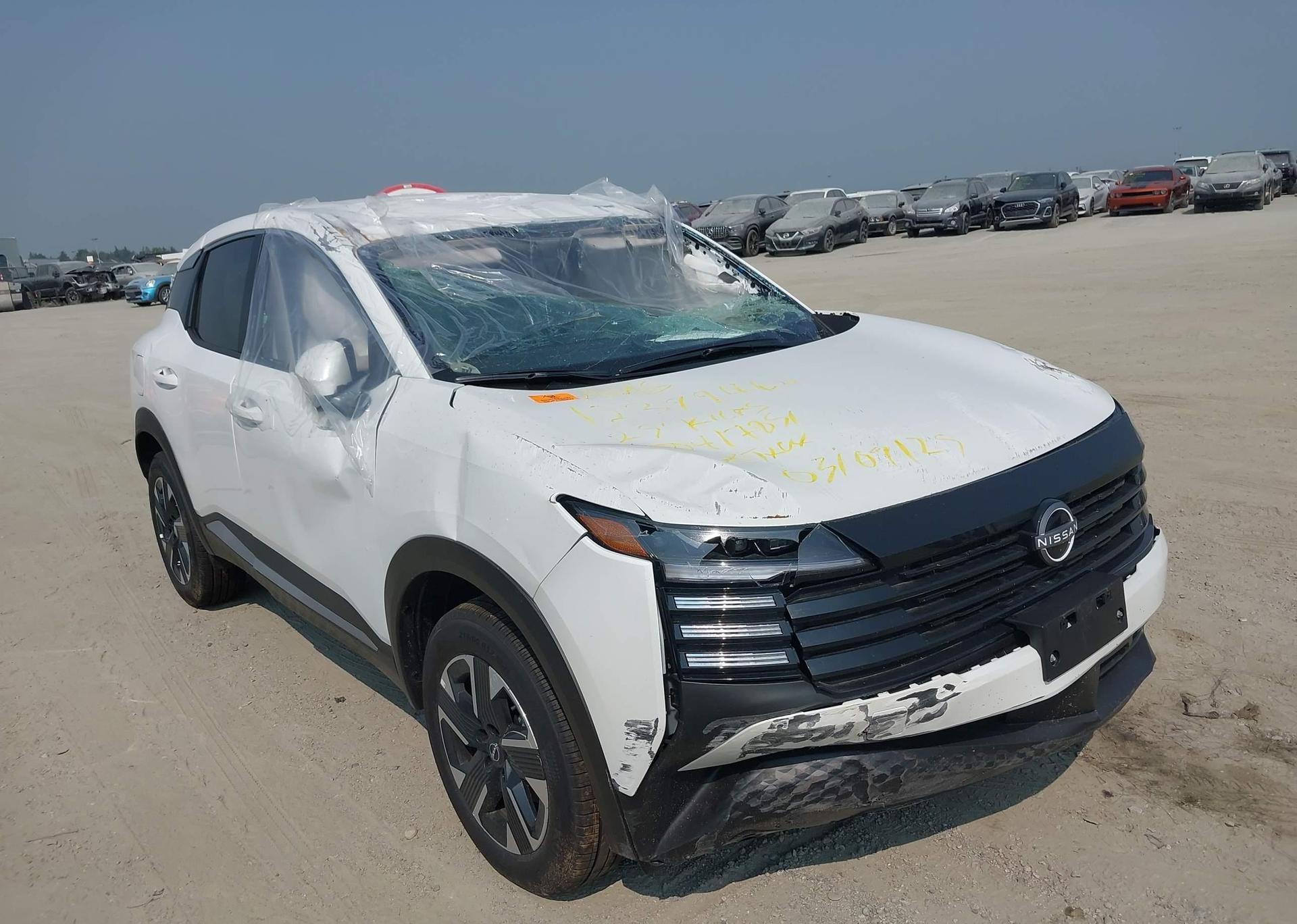 2025 NISSAN KICKS SV