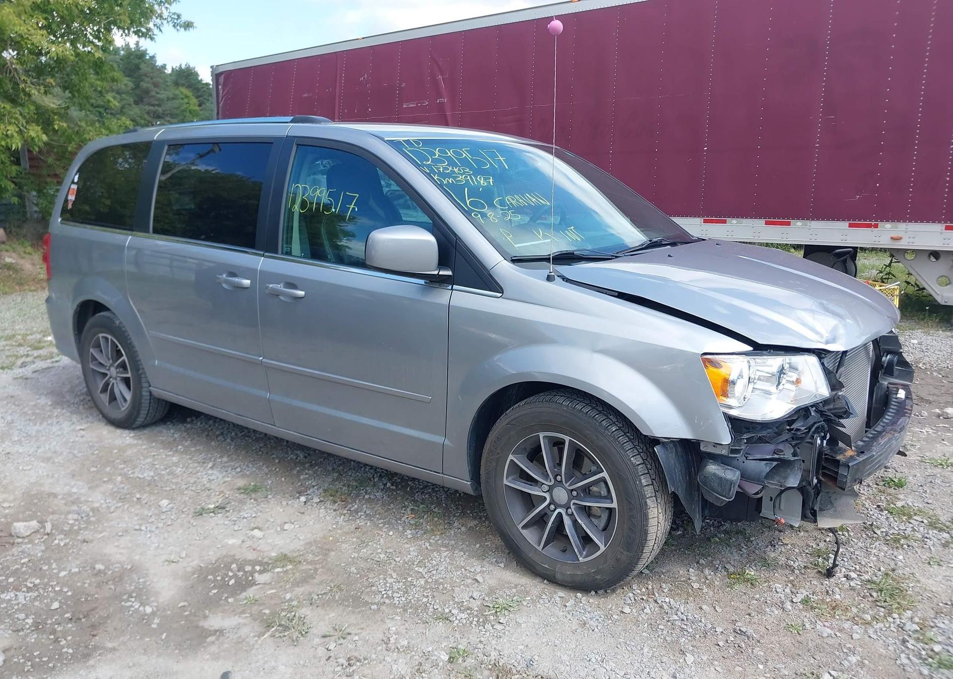2016 DODGE GRAND CARAVAN SE