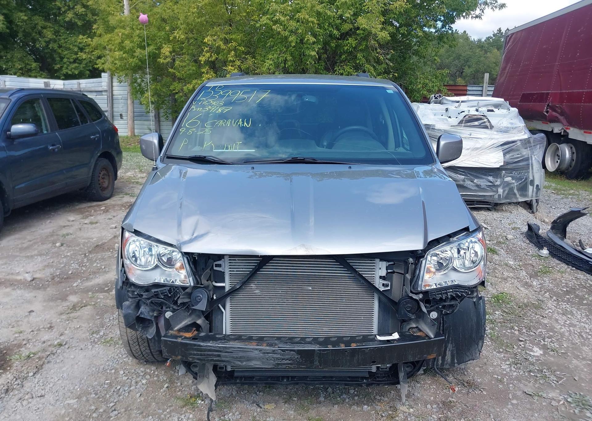 2016 DODGE GRAND CARAVAN SE