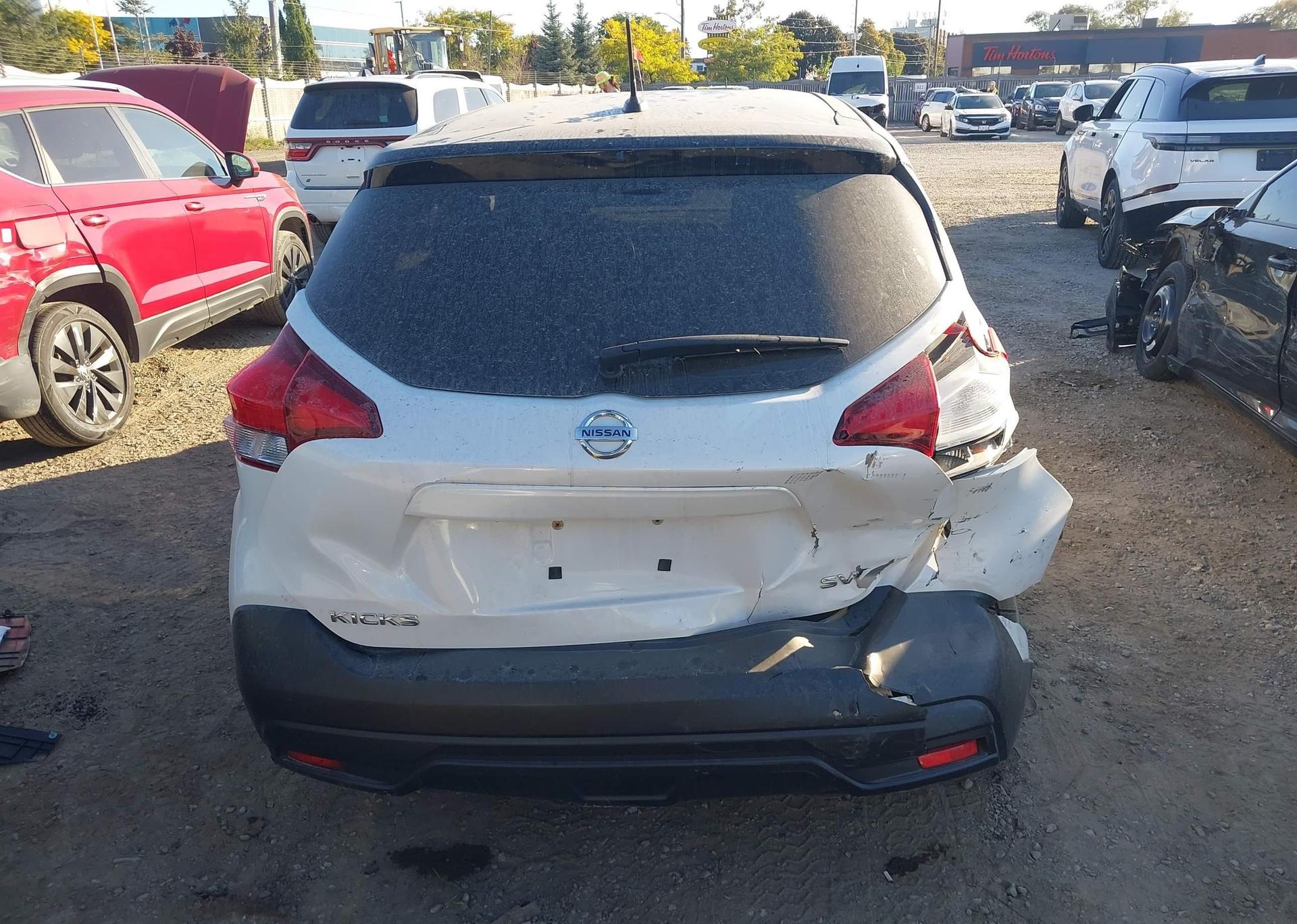 2019 NISSAN KICKS S