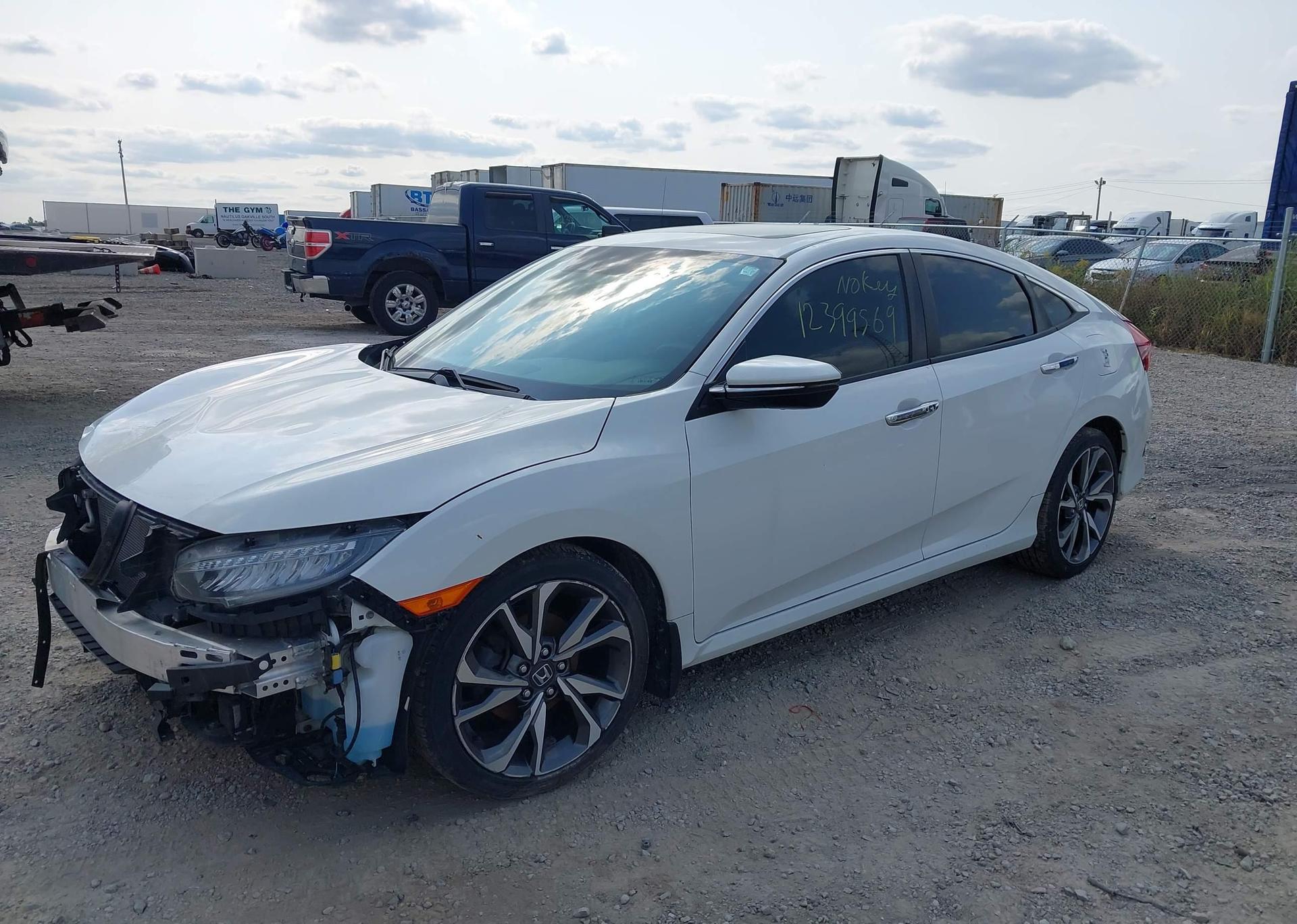 2019 HONDA Civic touring