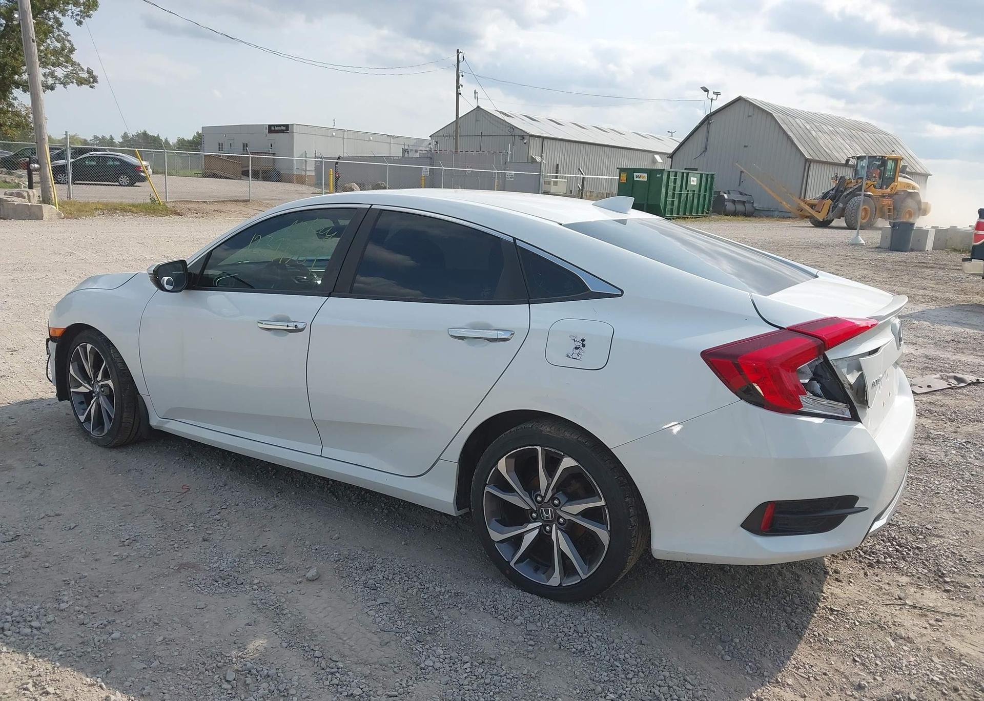2019 HONDA Civic touring
