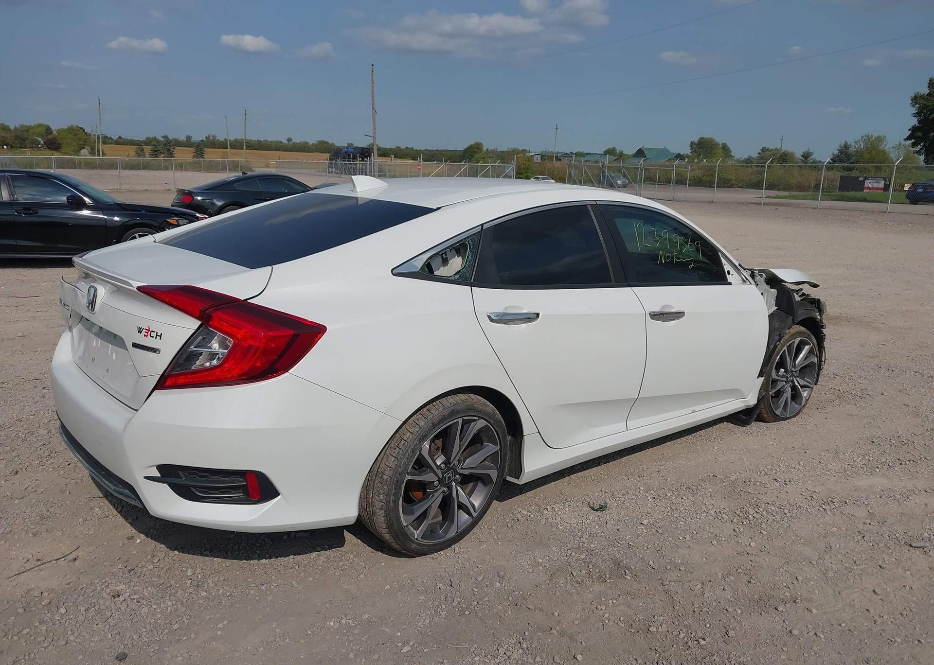 2019 HONDA Civic touring