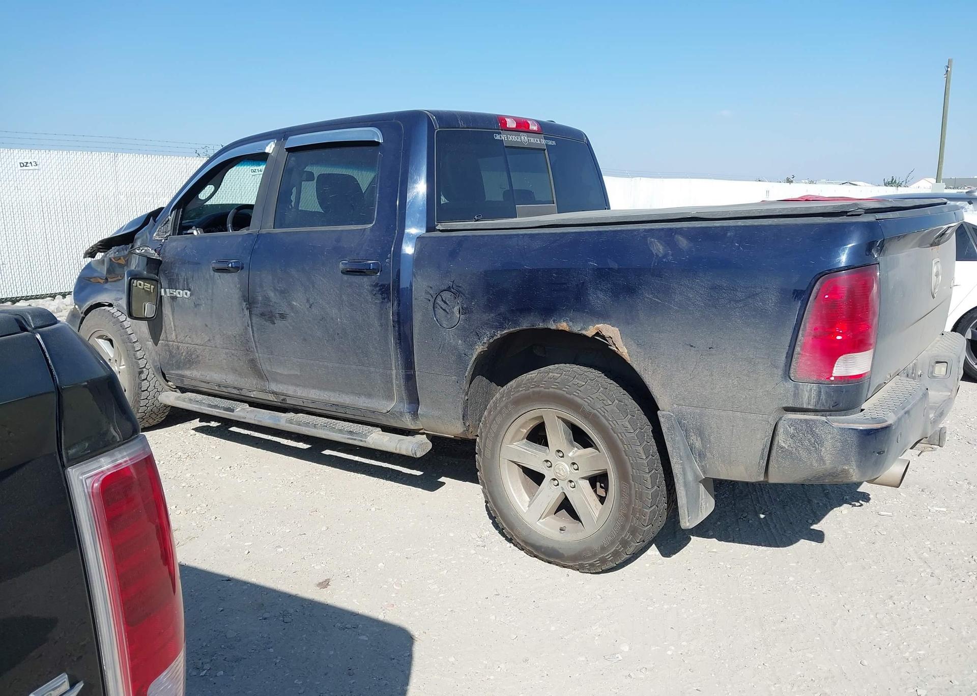 2012 DODGE RAM 1500 SPORT