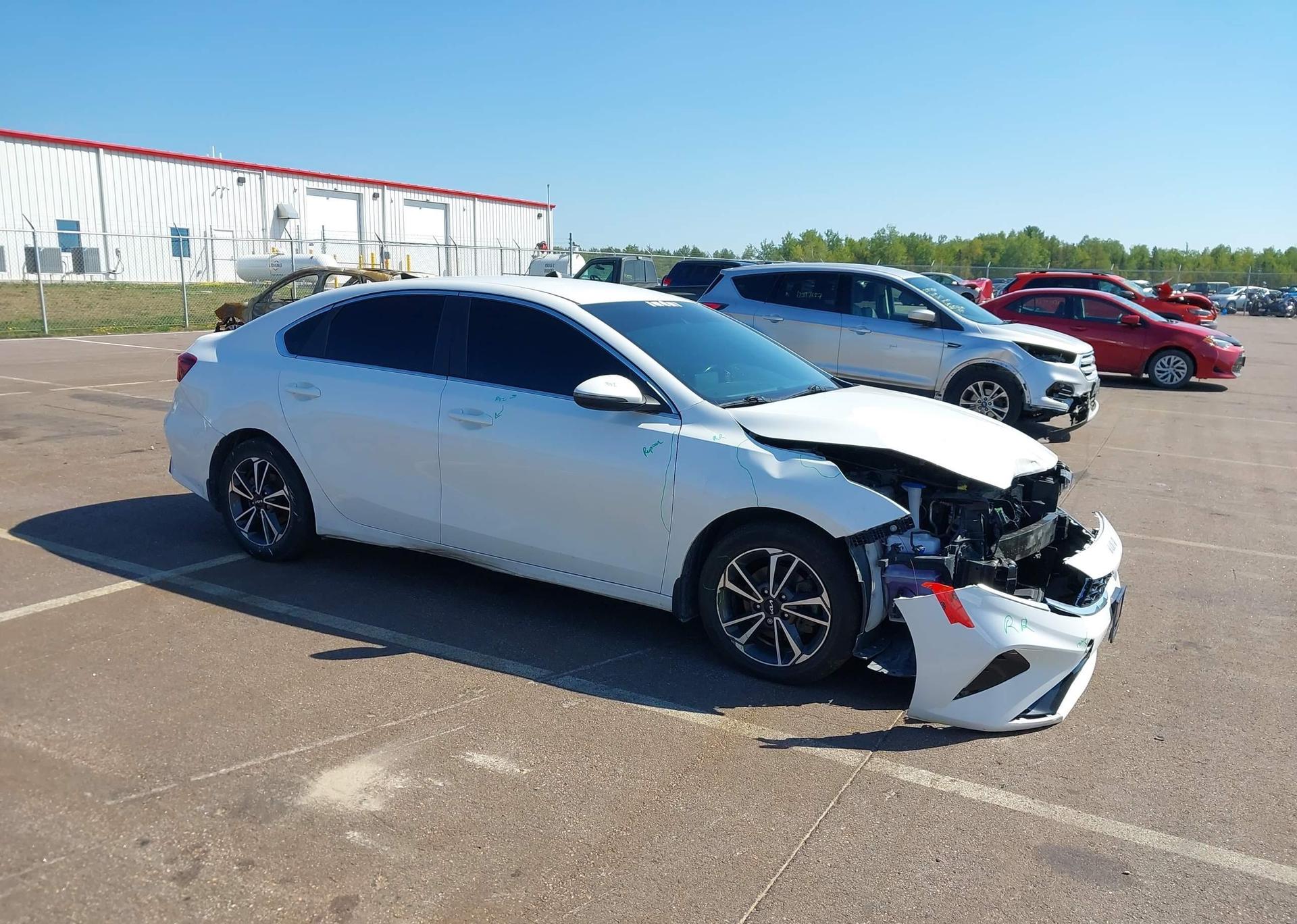 2022 KIA FORTE EX