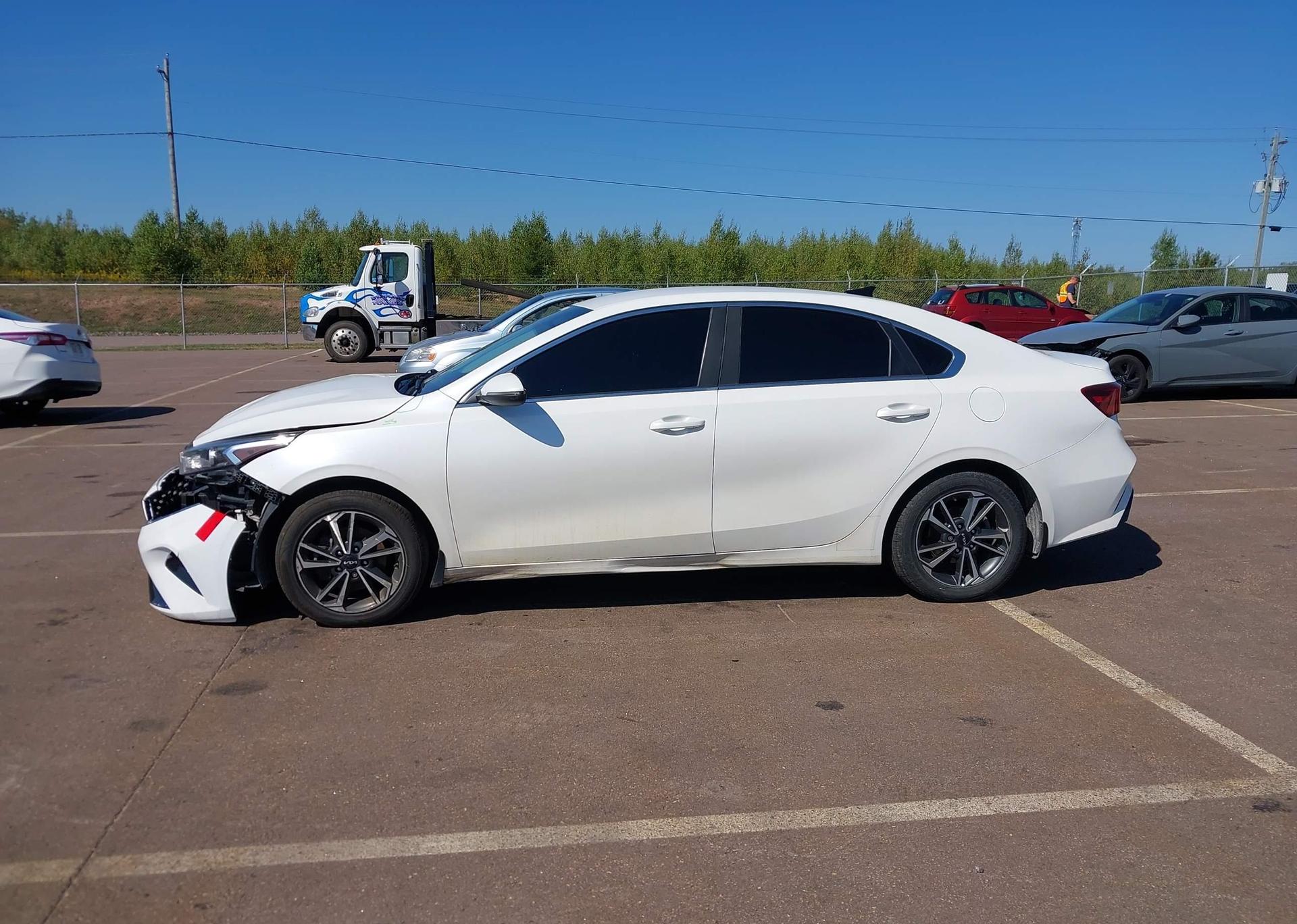 2022 KIA FORTE EX
