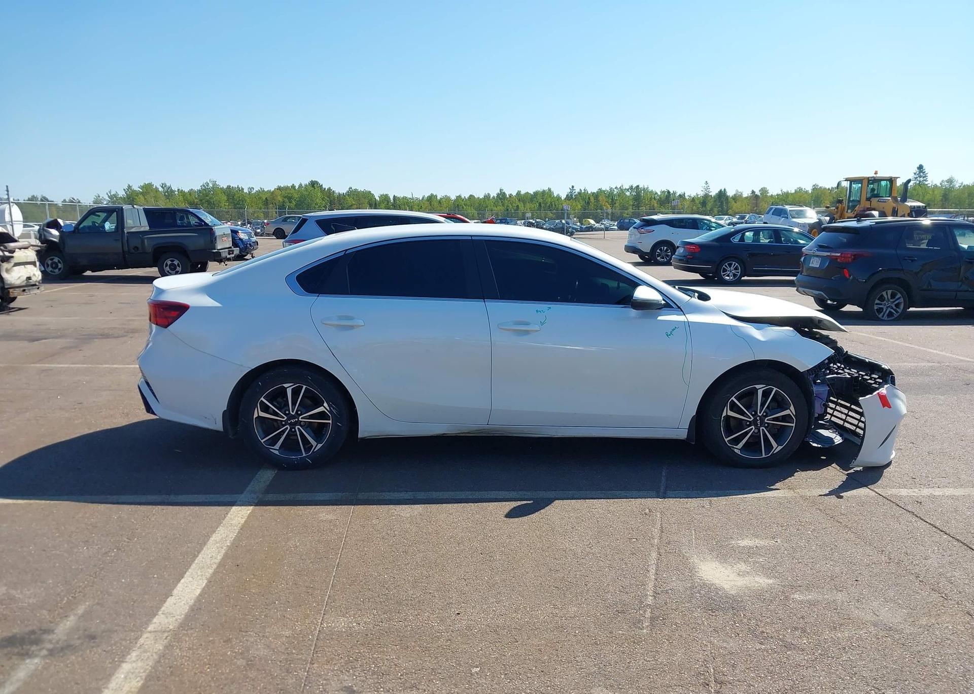 2022 KIA FORTE EX