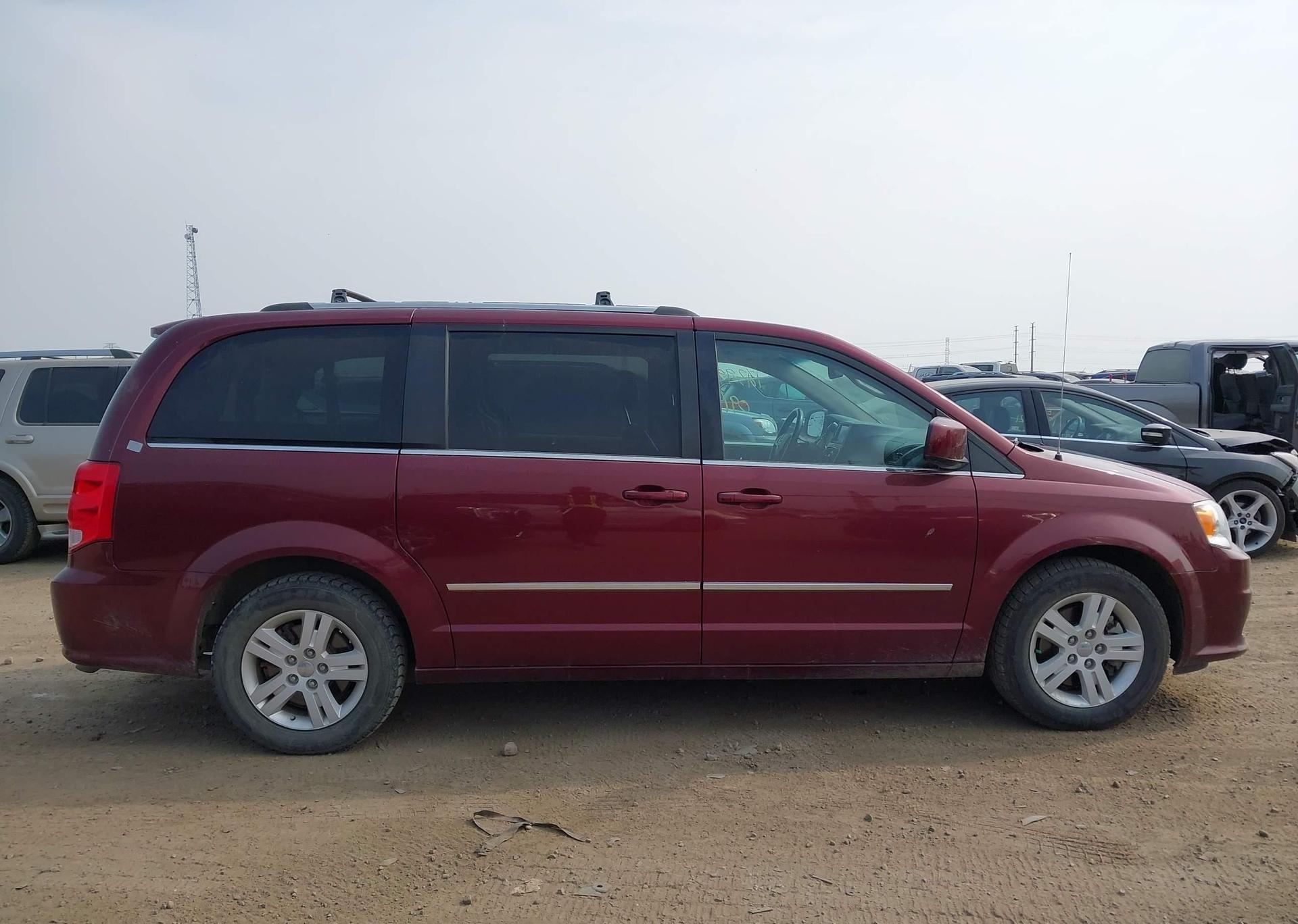 2017 DODGE GRAND CARAVAN CREW