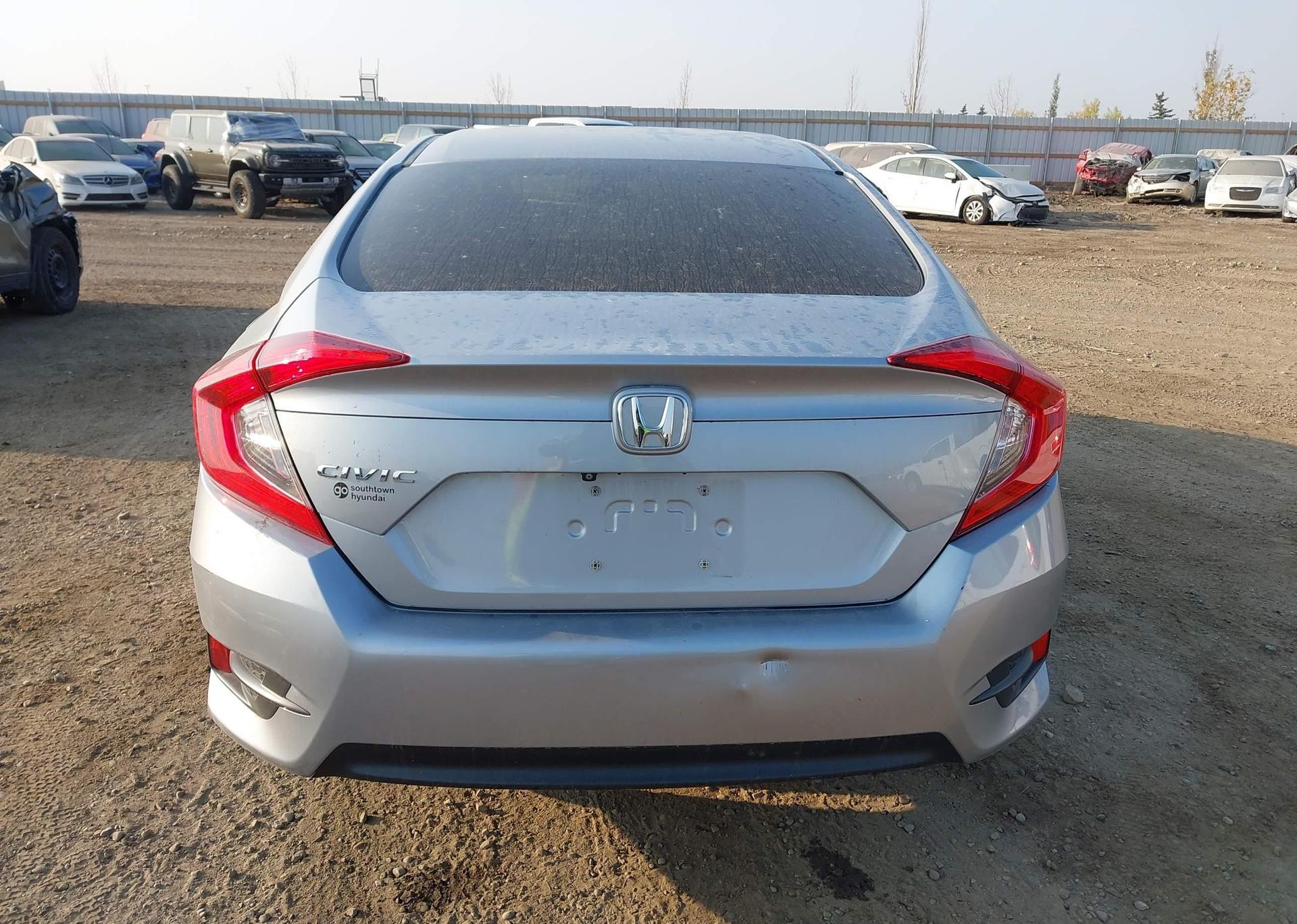 2017 HONDA CIVIC EX 4DR