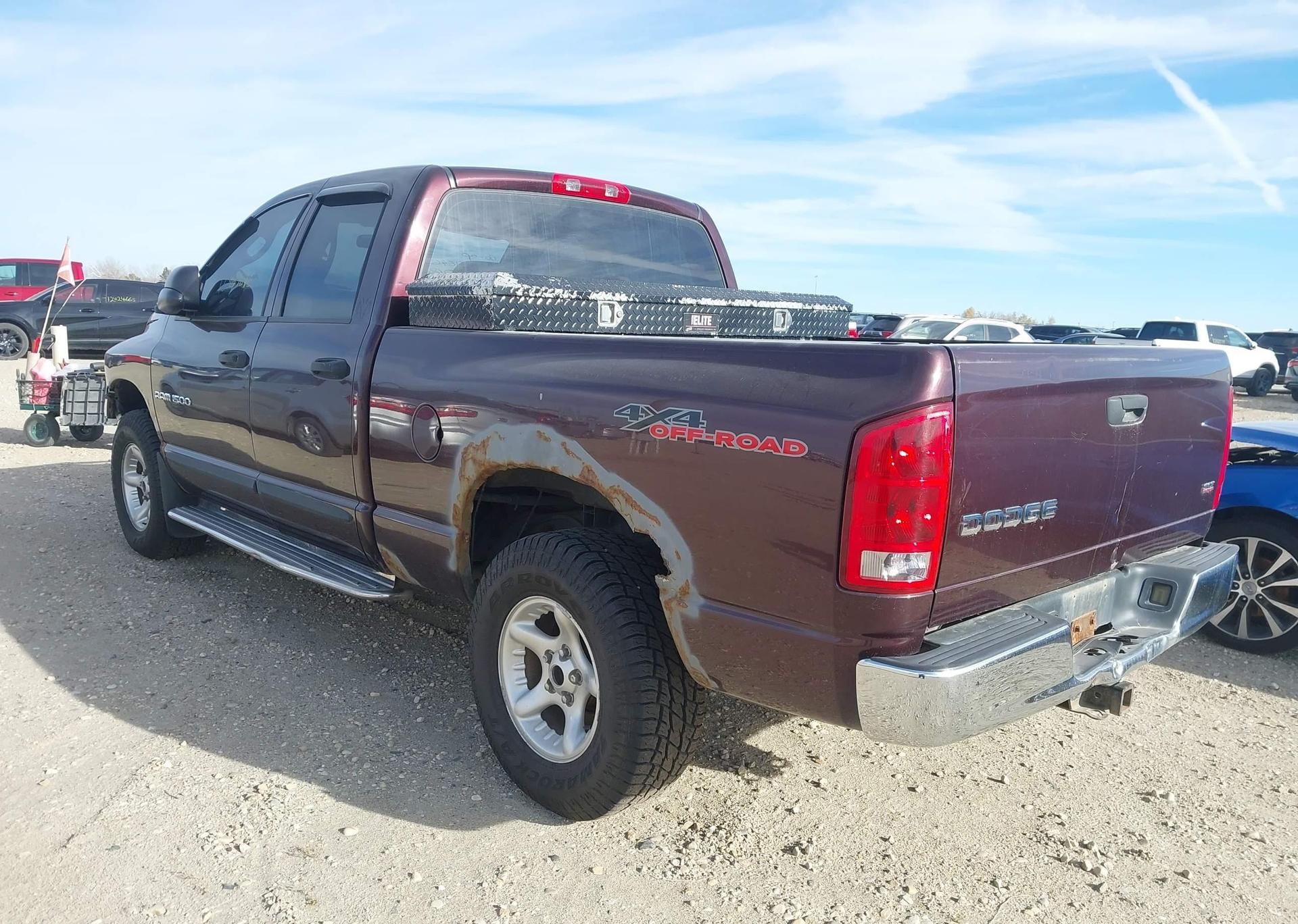 2004 DODGE RAM 1500 SLT