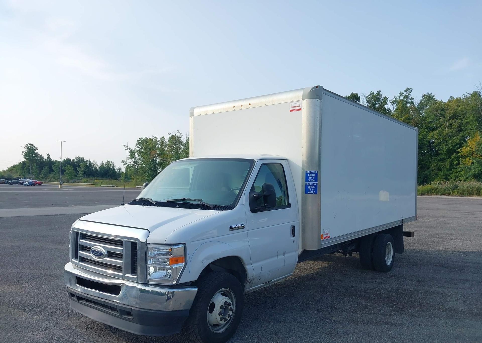 2022 FORD ECONOLINE E450 SUPER DUTY CUTAWAY VAN