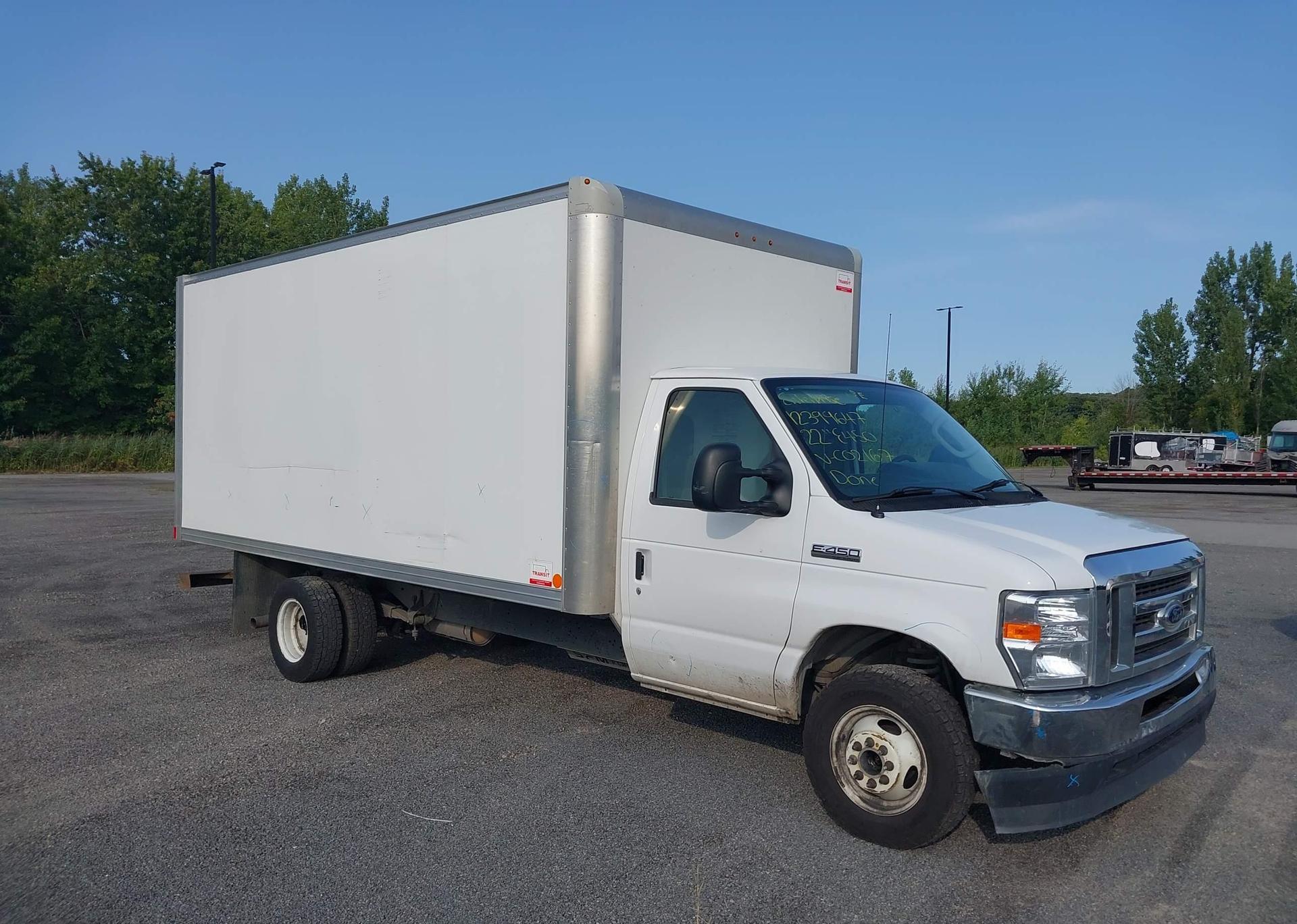 2022 FORD ECONOLINE E450 SUPER DUTY CUTAWAY VAN