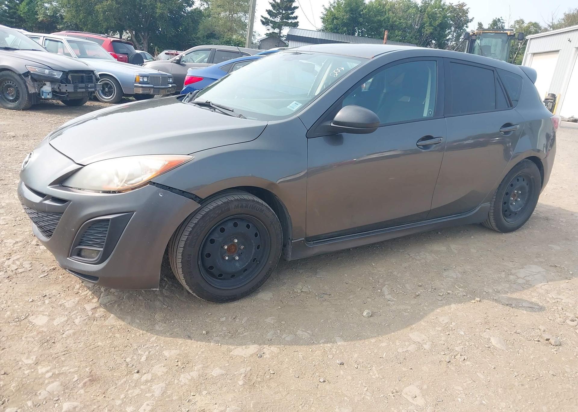 2011 MAZDA 3 S