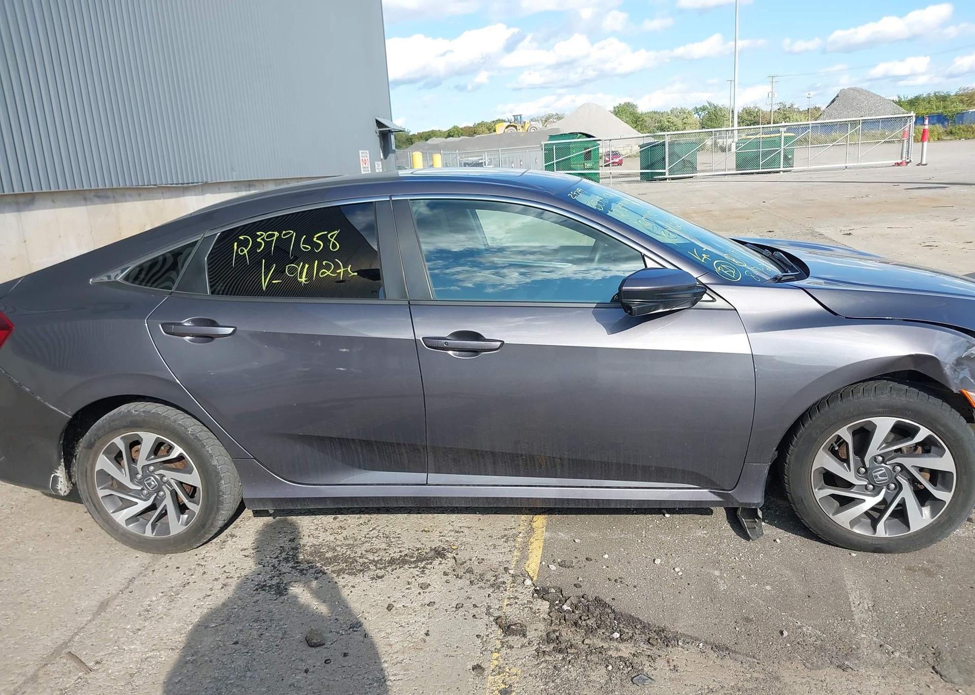 2016 HONDA CIVIC EX