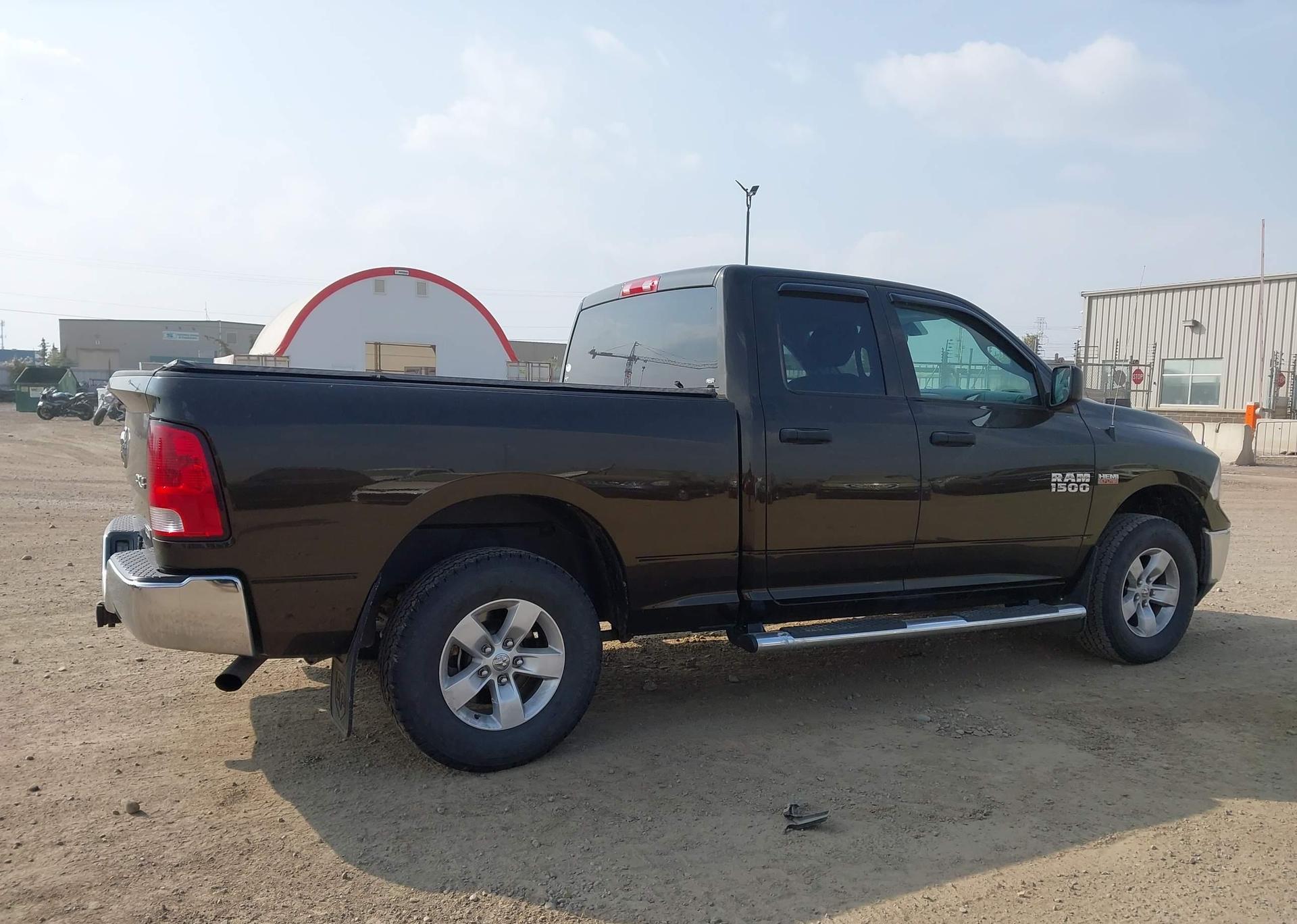 2014 RAM 1500 ST