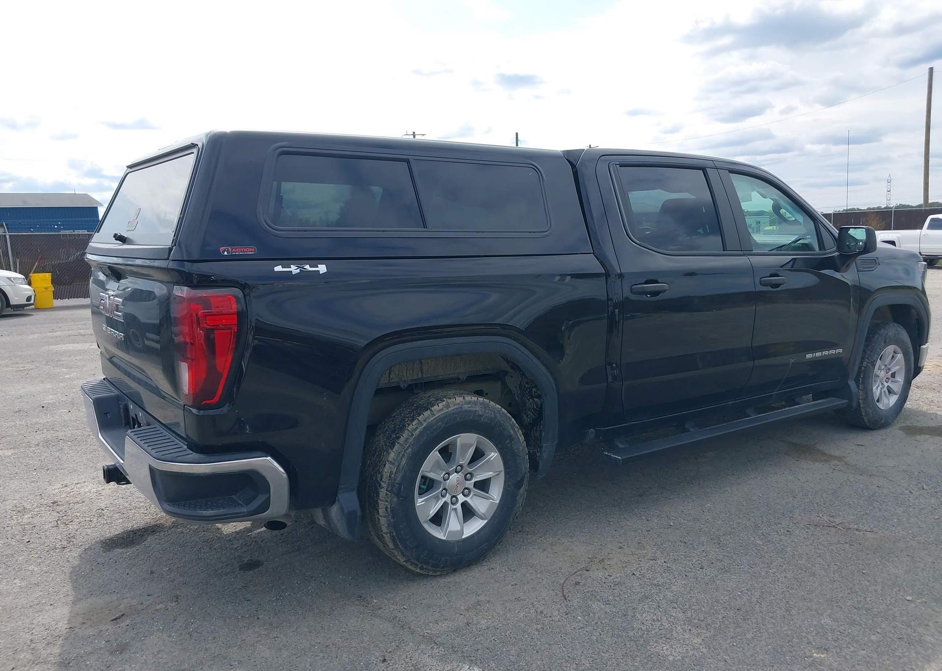 2023 GMC SIERRA 1500 PRO