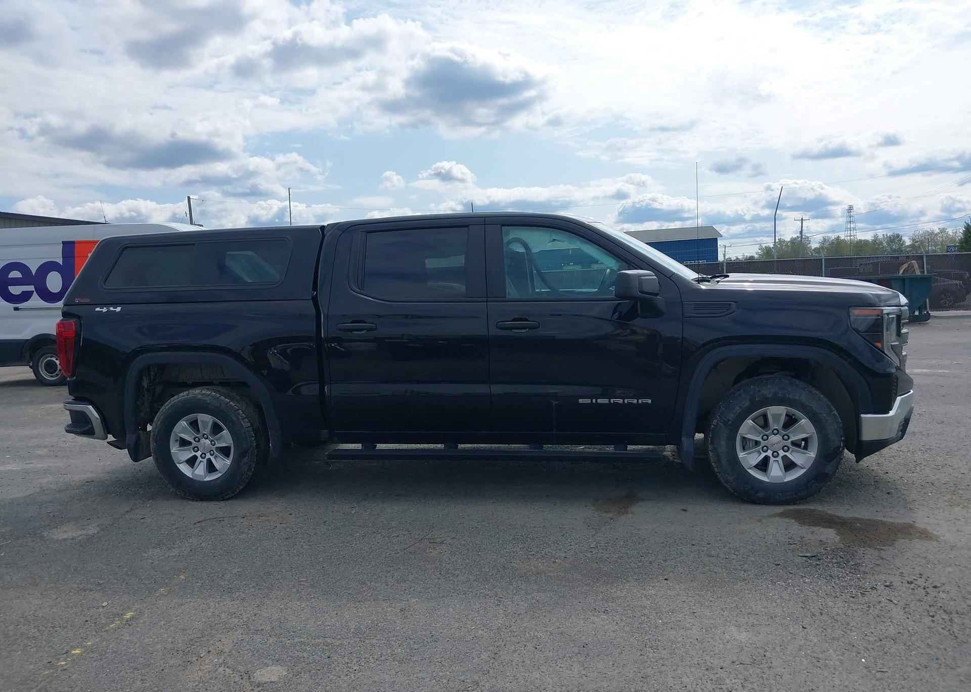 2023 GMC SIERRA 1500 PRO