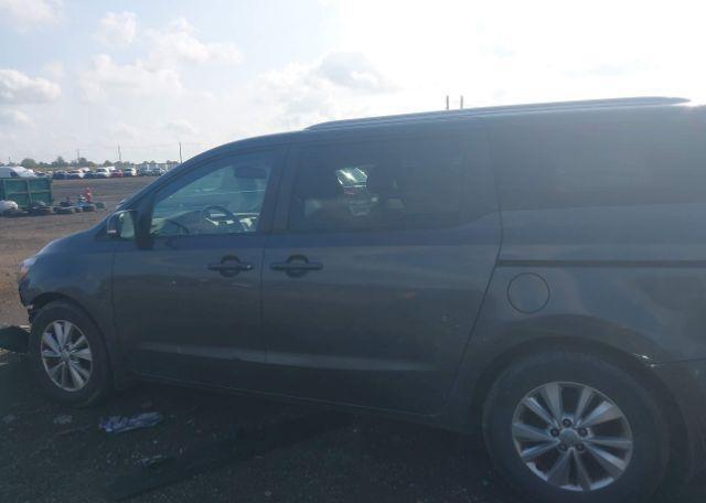 2016 KIA SEDONA LX