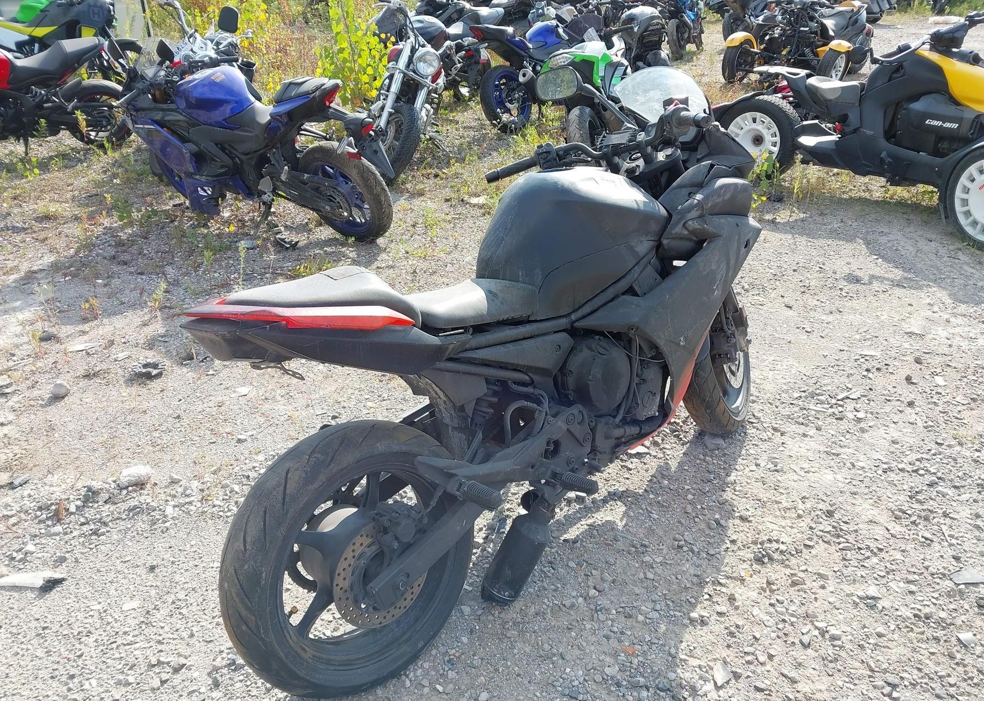 2009 YAMAHA FZ6 R