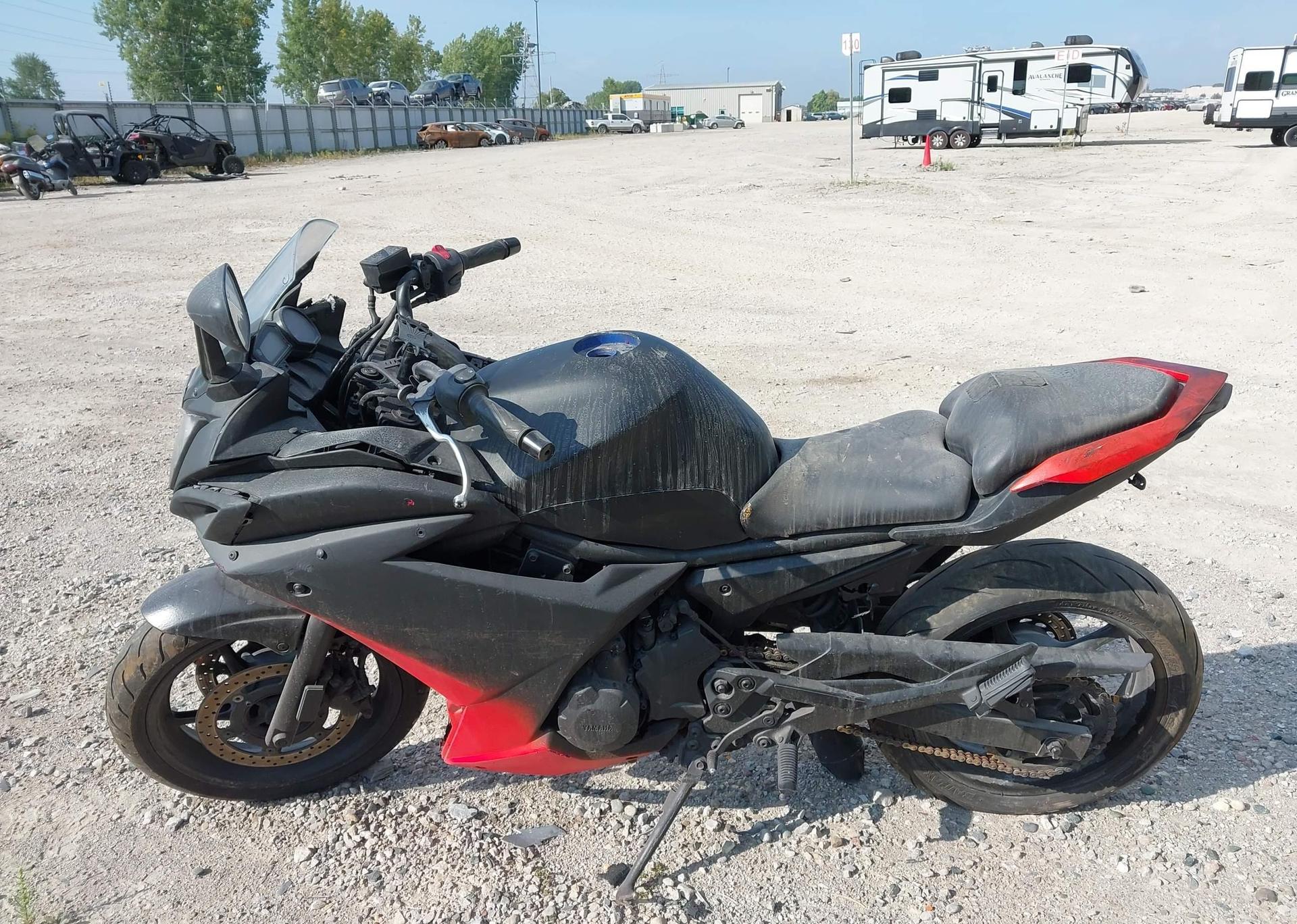 2009 YAMAHA FZ6 R