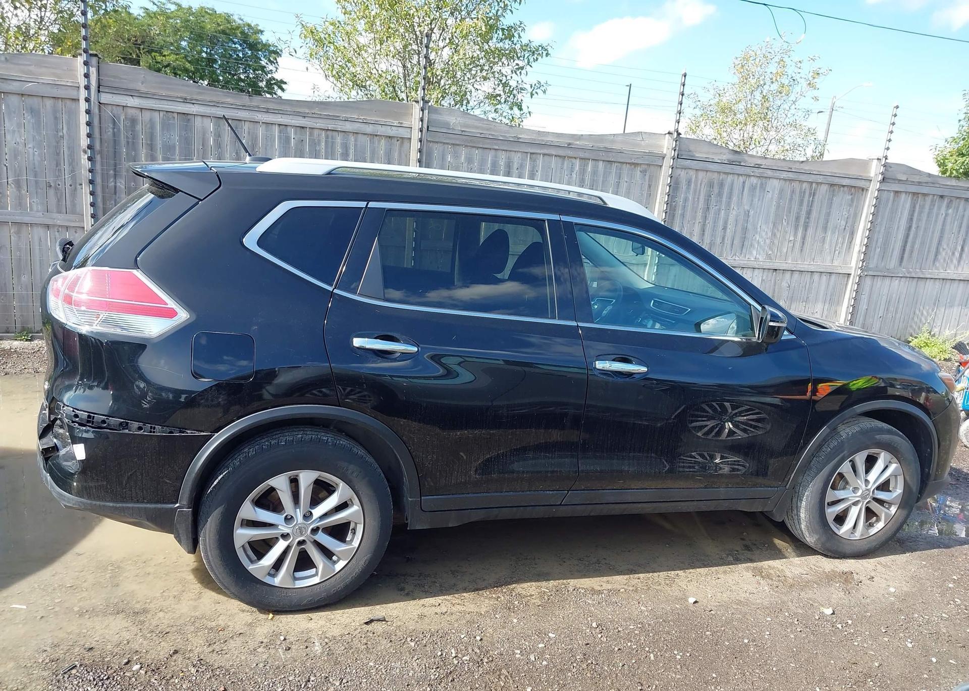 2014 NISSAN ROGUE
