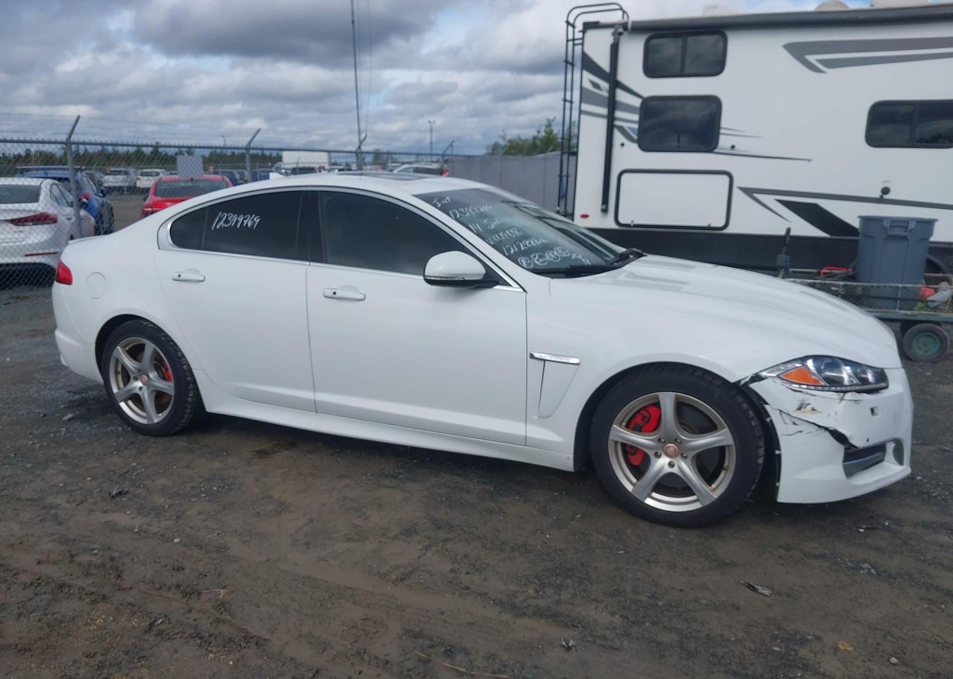 2014 JAGUAR XF